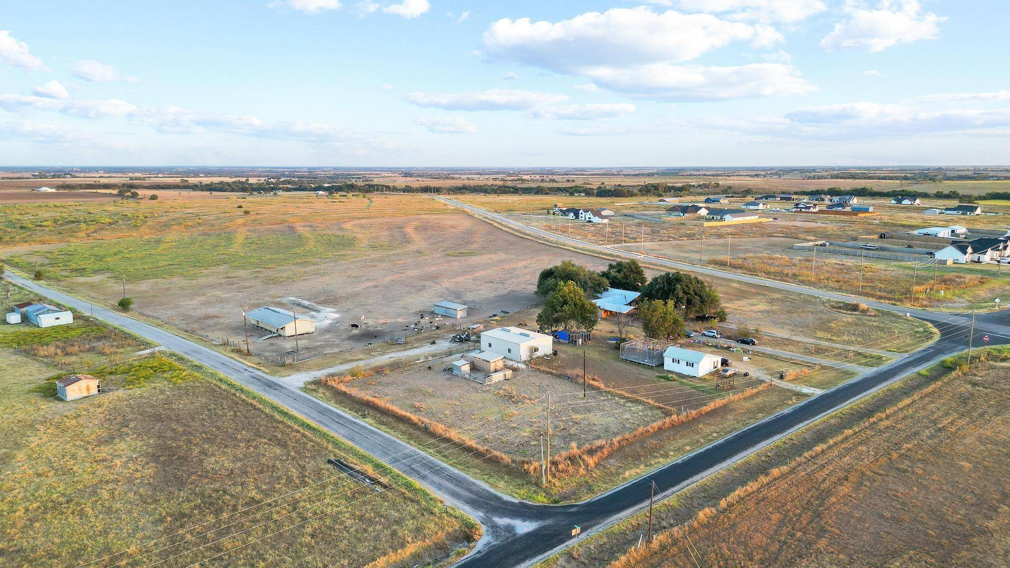 14615 Armstrong RD, Salado, TX 76571