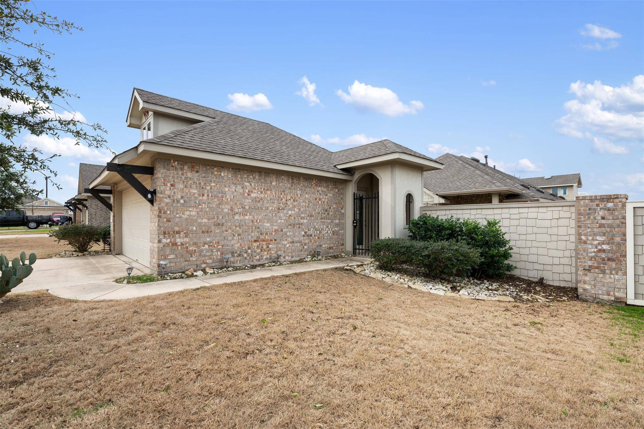 136 Lasino DR, Georgetown, TX 78626