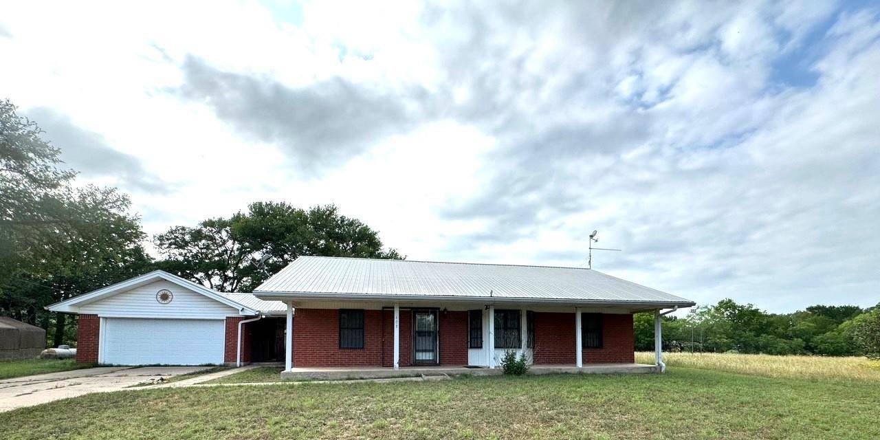 408 Fm 672 RD, Dale, TX 78616