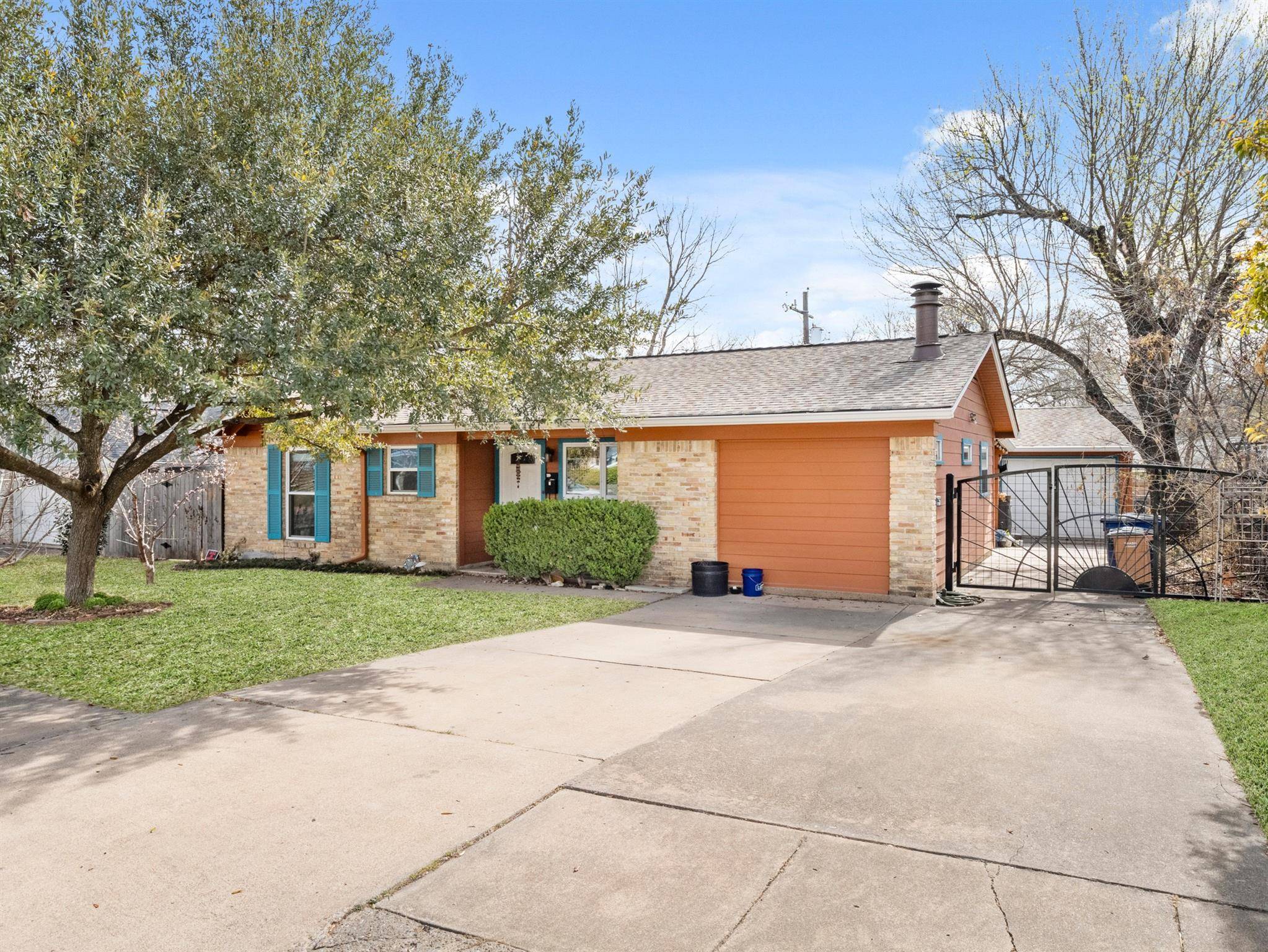 1011 Chesapeake DR, Austin, TX 78758