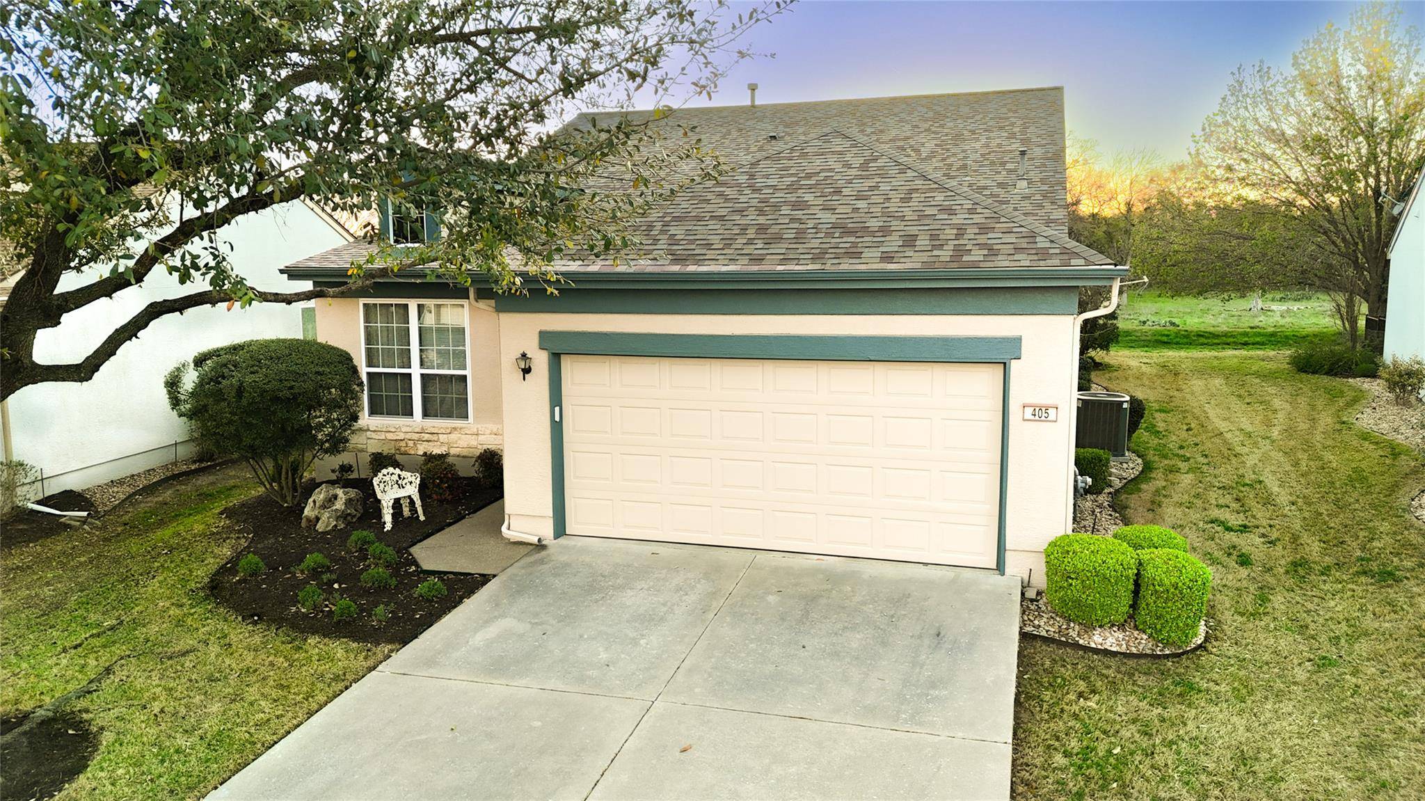 405 Sundance LN, Georgetown, TX 78633
