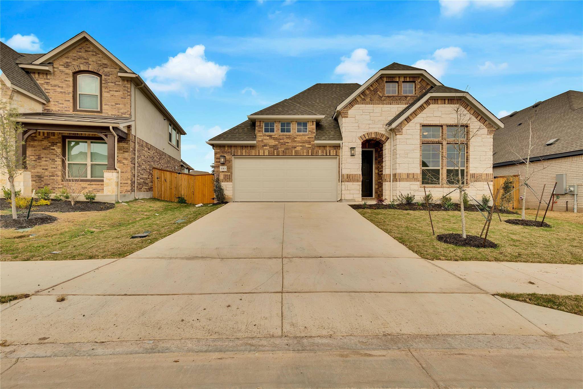 1313 Ridge Runner DR, Georgetown, TX 78628