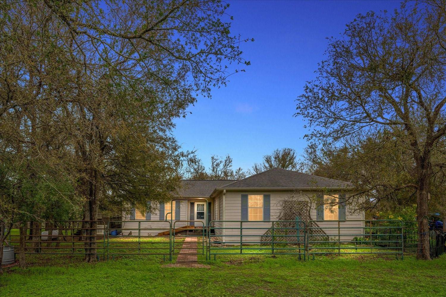 10807 Jones RD, Manor, TX 78653