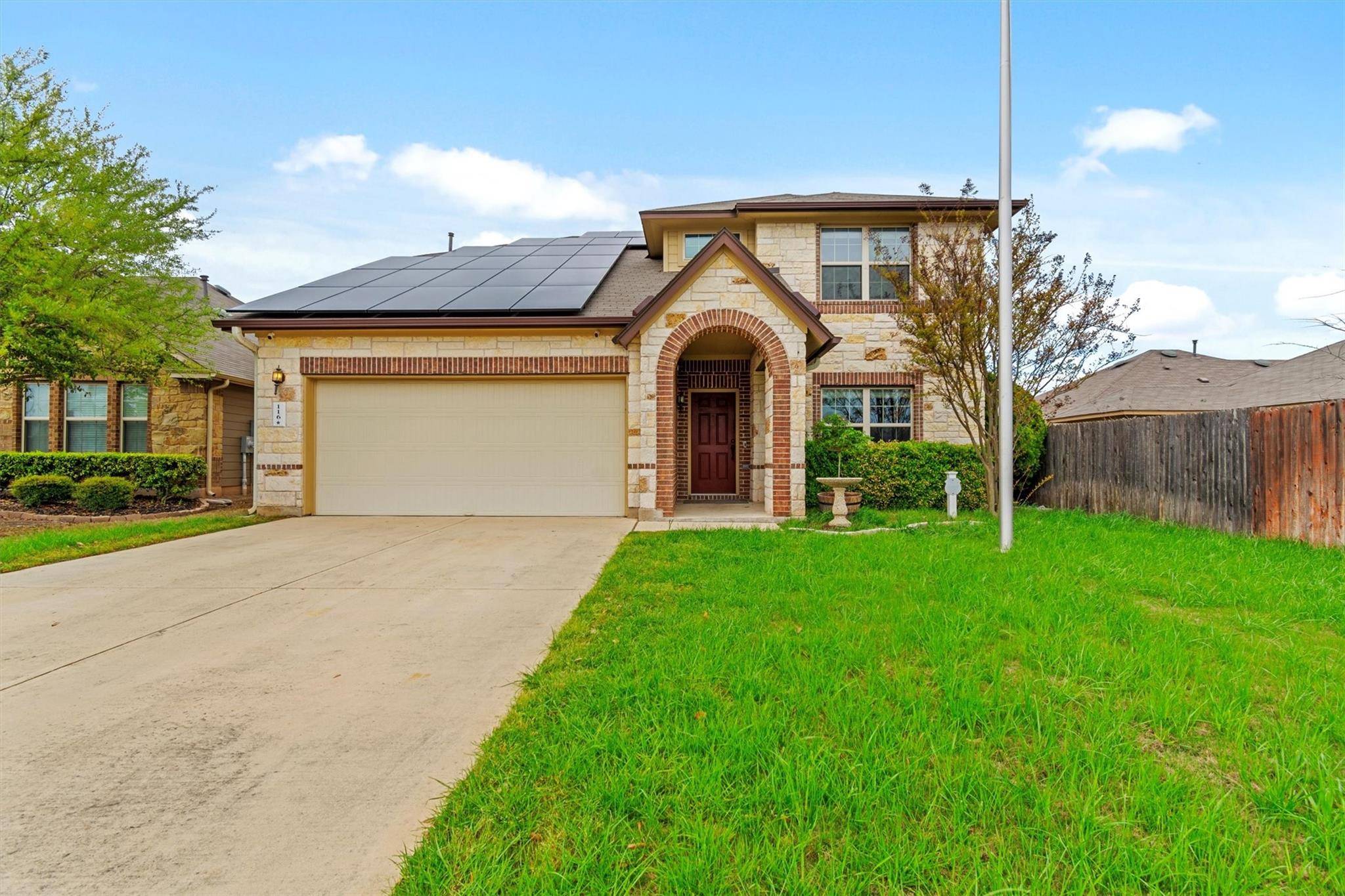 116 Desert Rose DR, Kyle, TX 78640
