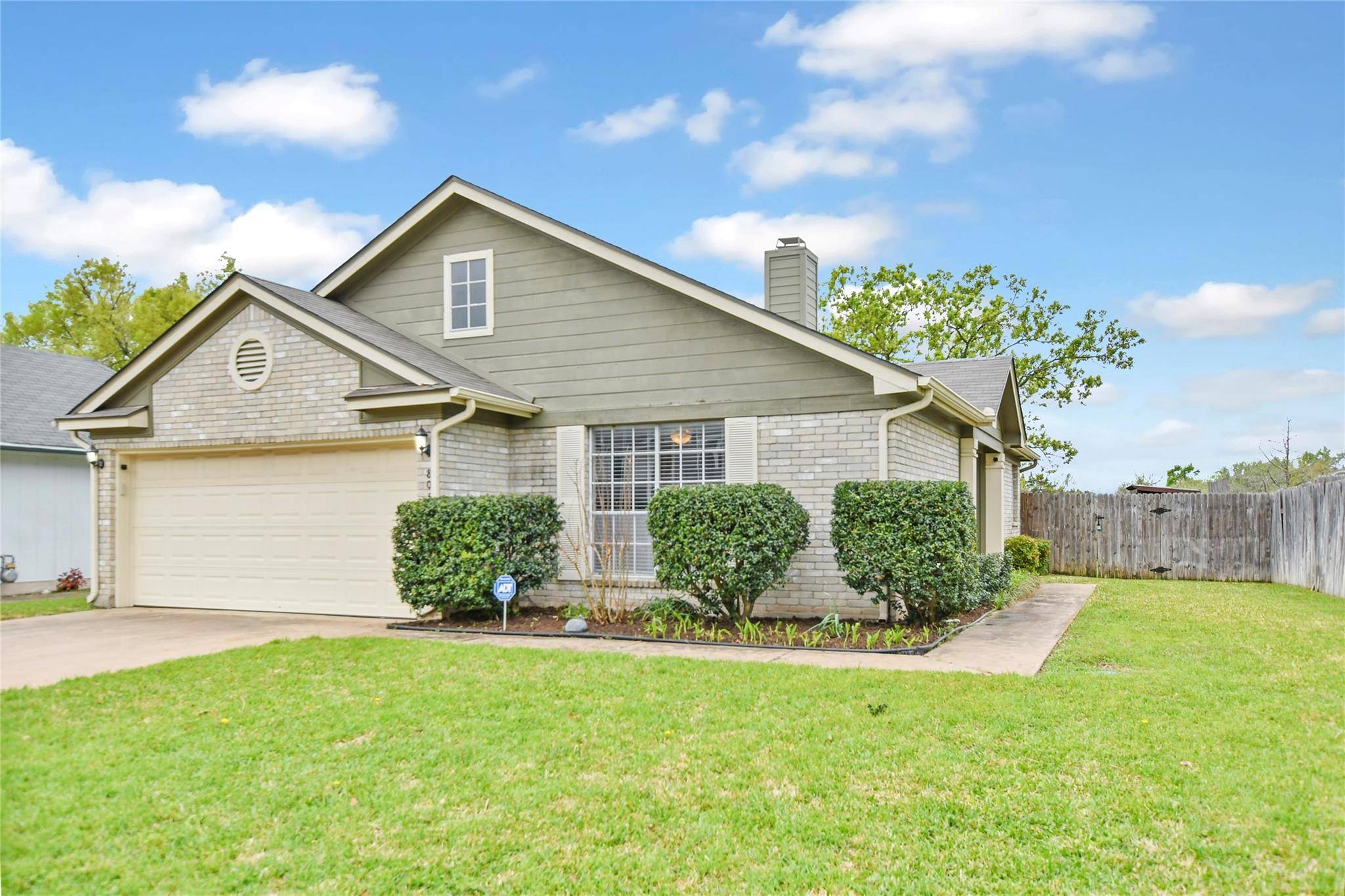 805 Brook Meadow TRL, Cedar Park, TX 78613