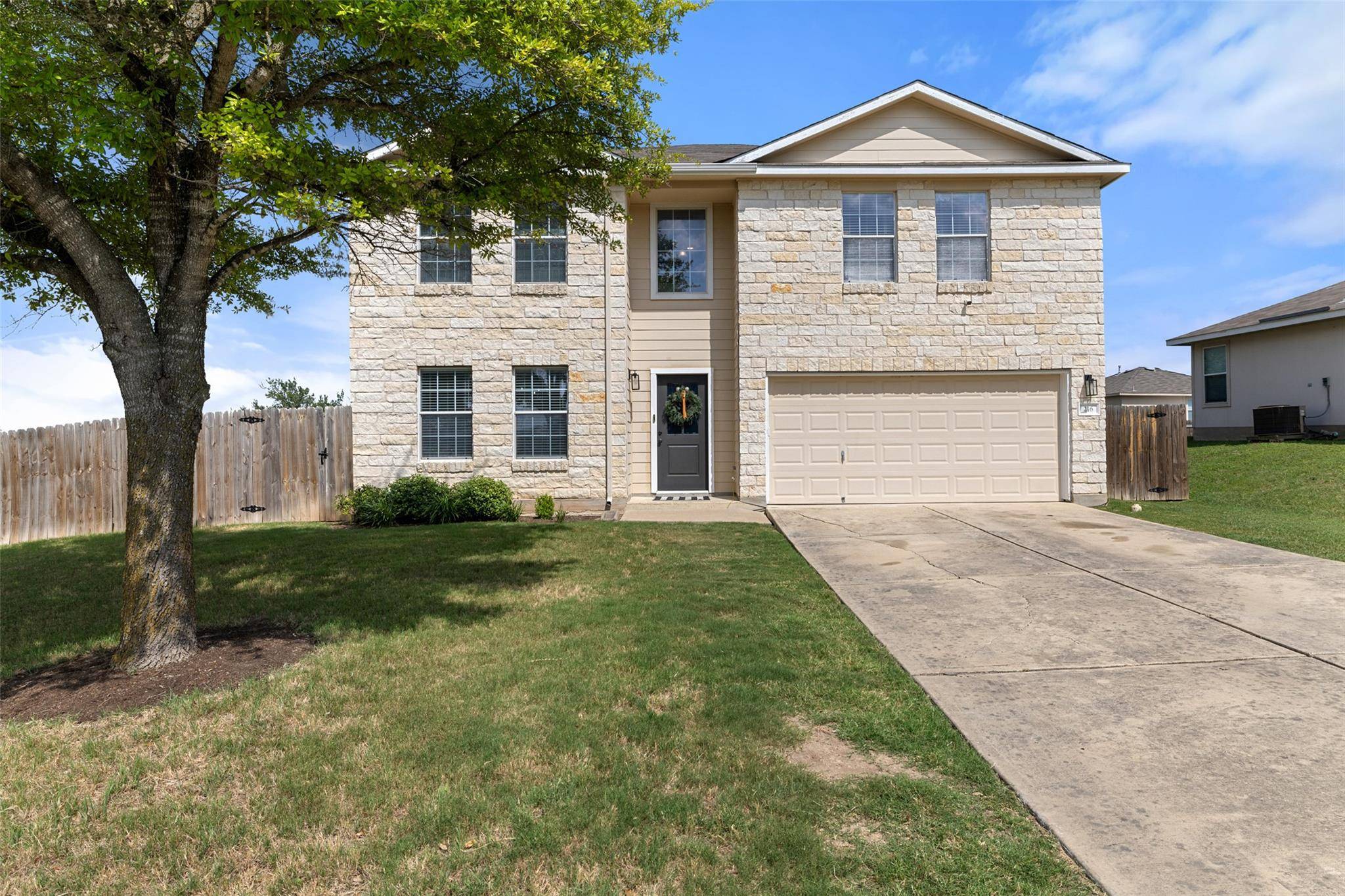 216 Prairie Verbena DR, Kyle, TX 78640