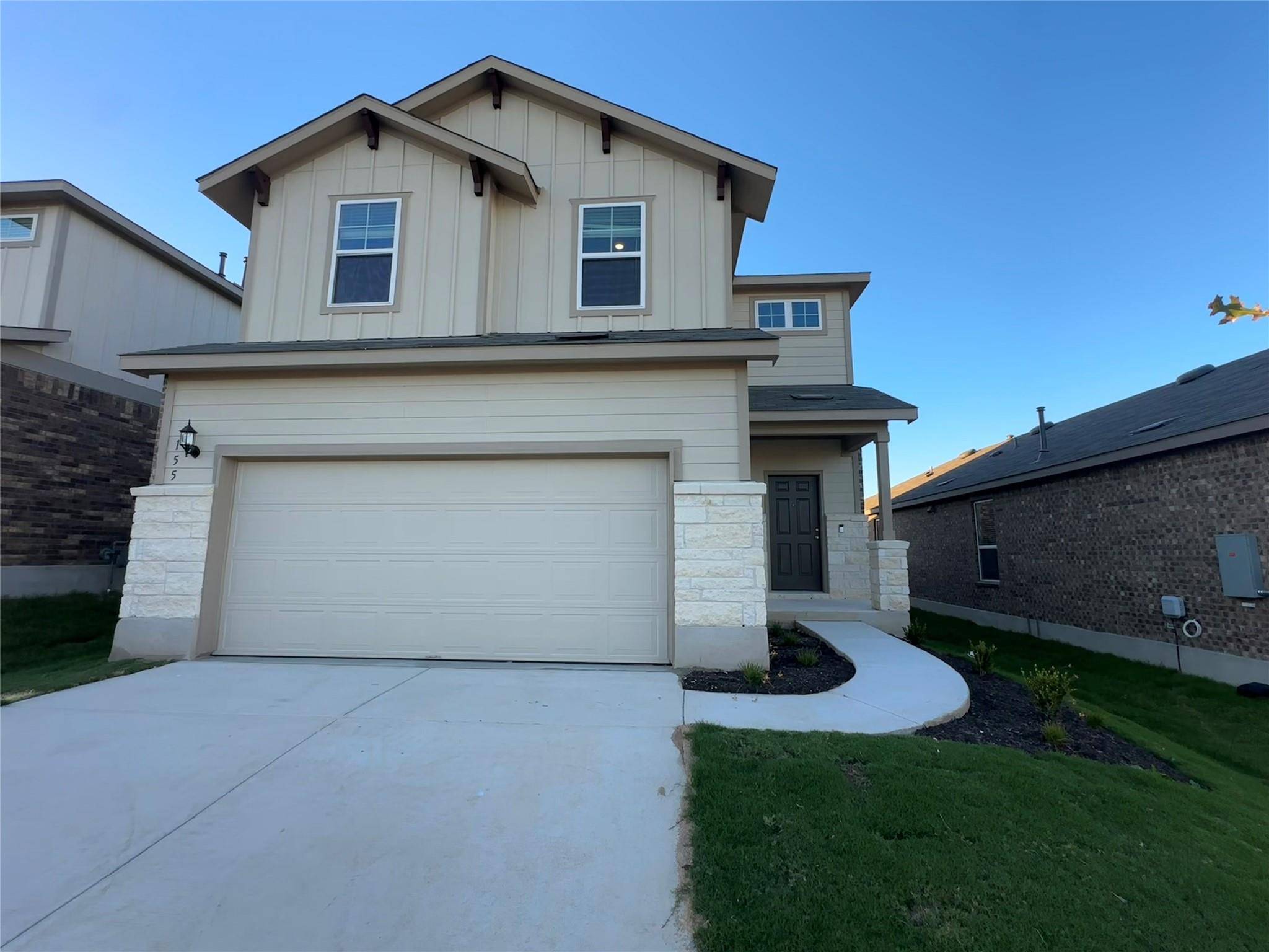155 Bromeliad DR, Buda, TX 78610