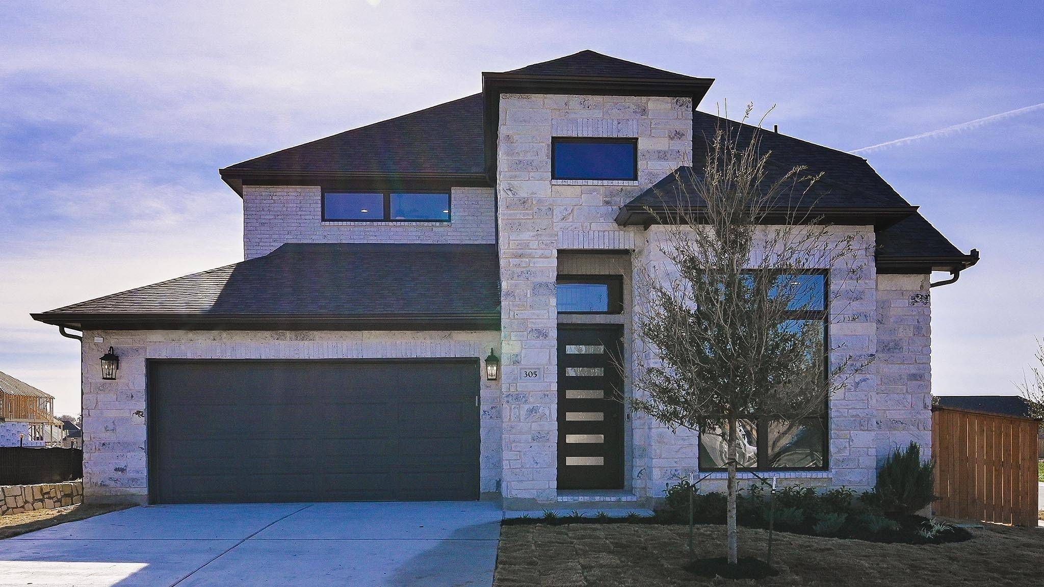 305 Reef Band DR, Kyle, TX 78640