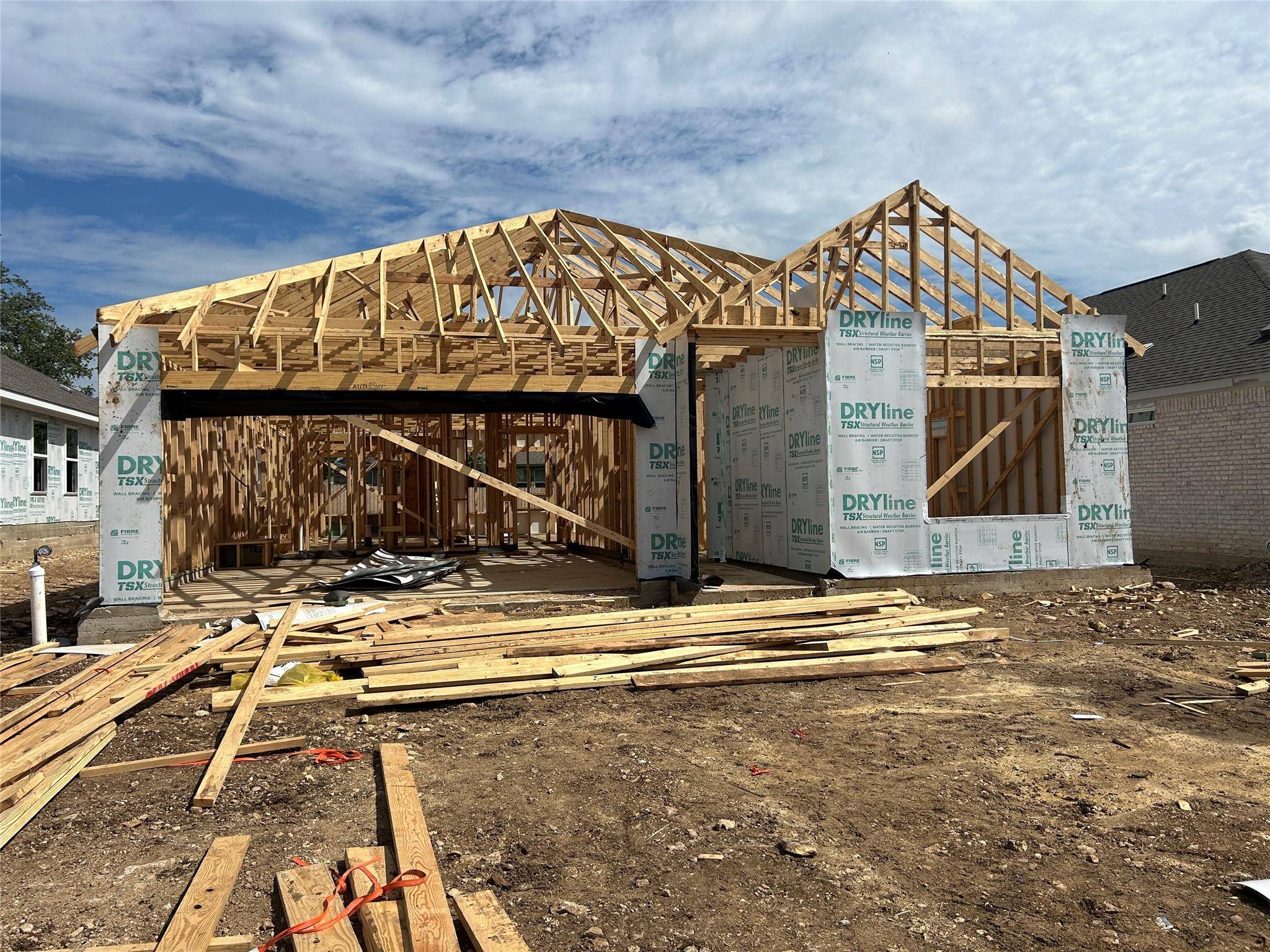 210 Grand Teton DR, Kyle, TX 78640