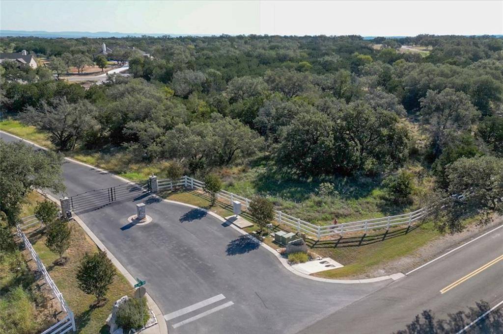 101 Hardie DR, Marble Falls, TX 78654