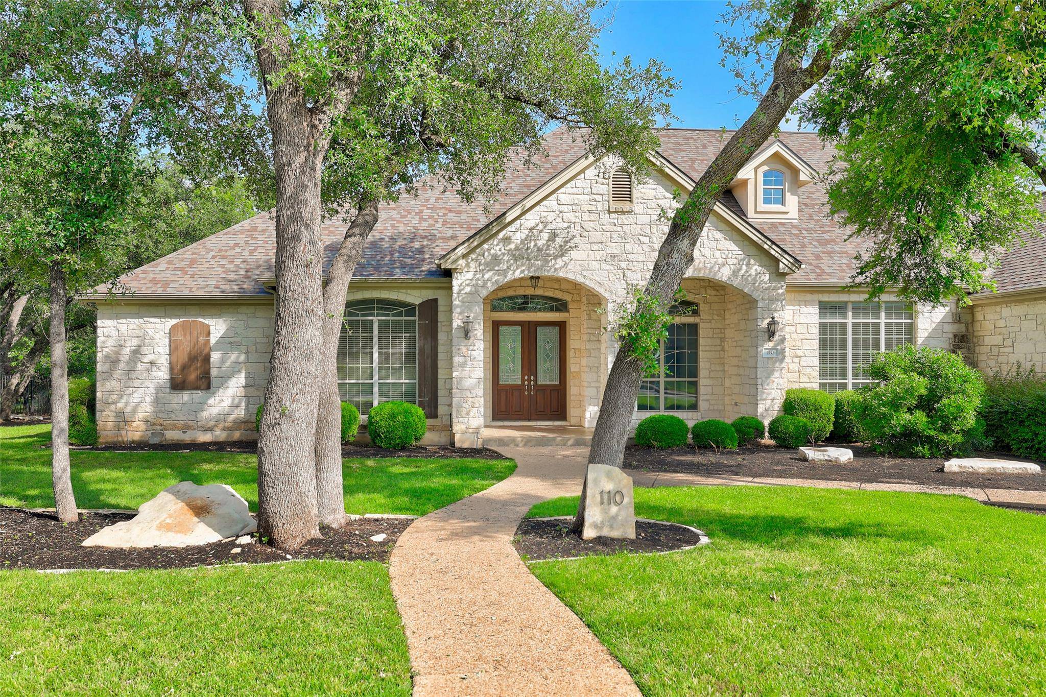 110 Woodall DR, Georgetown, TX 78628