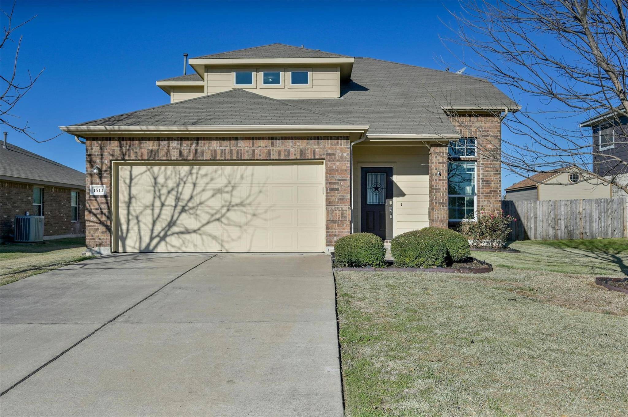 1513 Reagan Wells DR, Hutto, TX 78634
