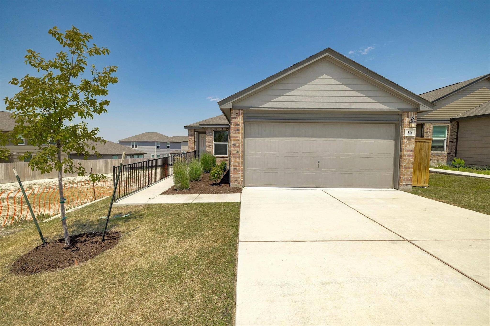 117 Lucky Texan RD, Jarrell, TX 76537