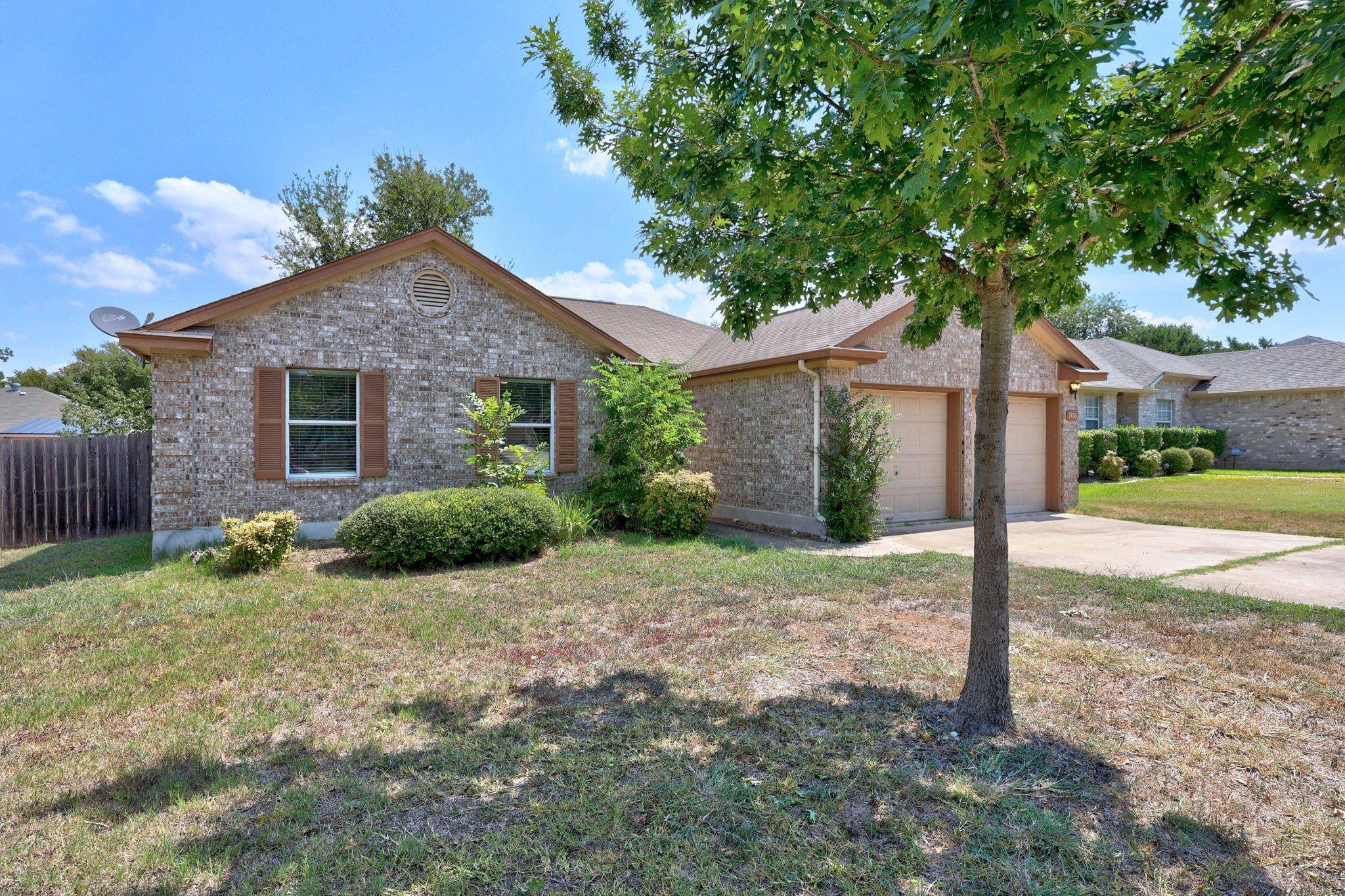 1906 Woodland DR, Cedar Park, TX 78613