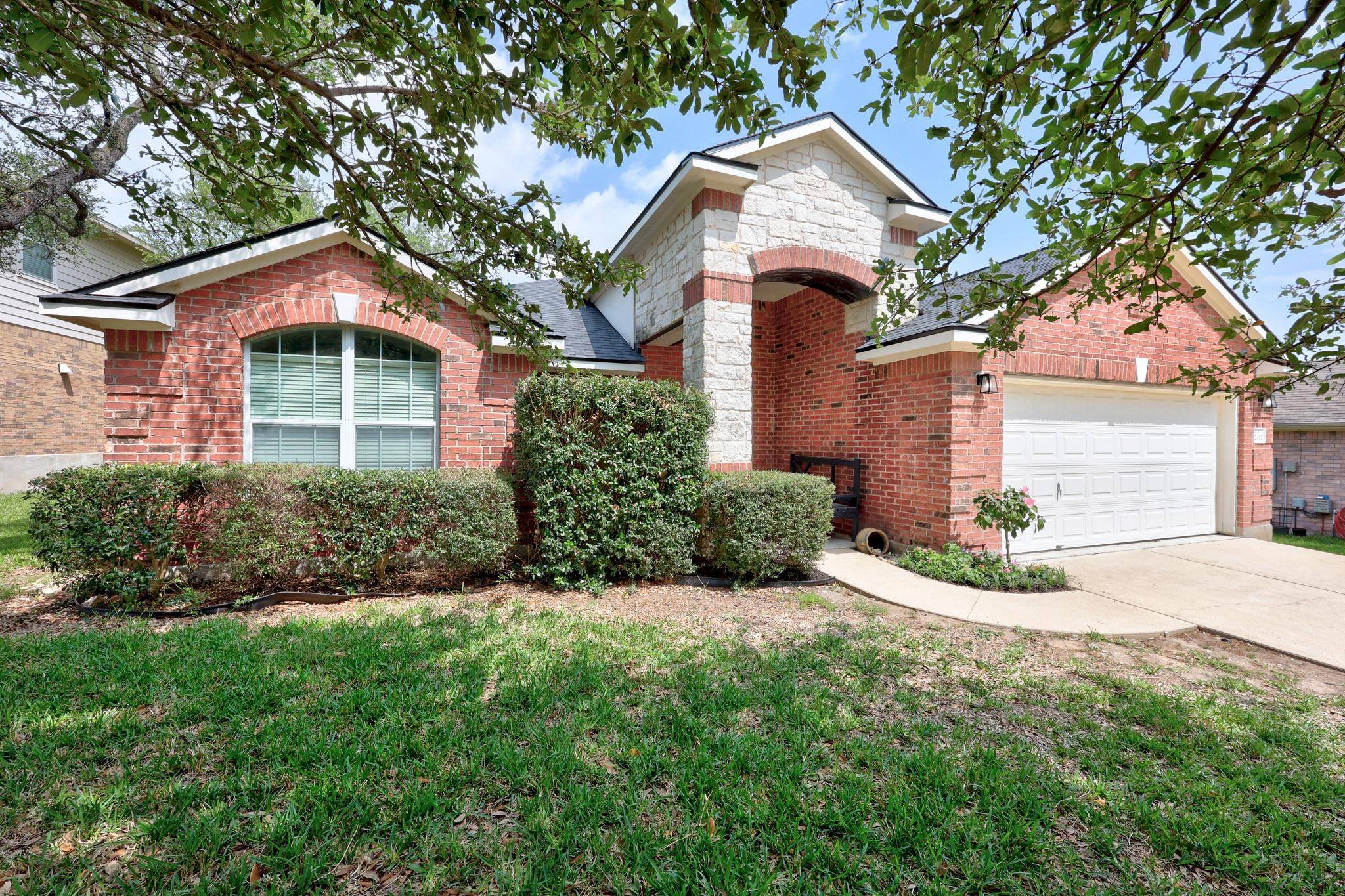 2412 Tumbling River DR, Leander, TX 78641