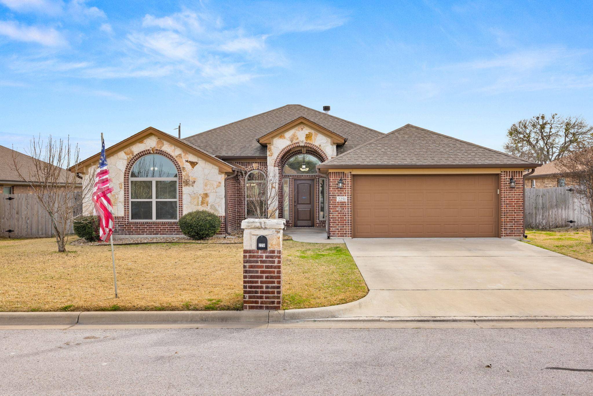 2251 Yturria DR, Belton, TX 76513