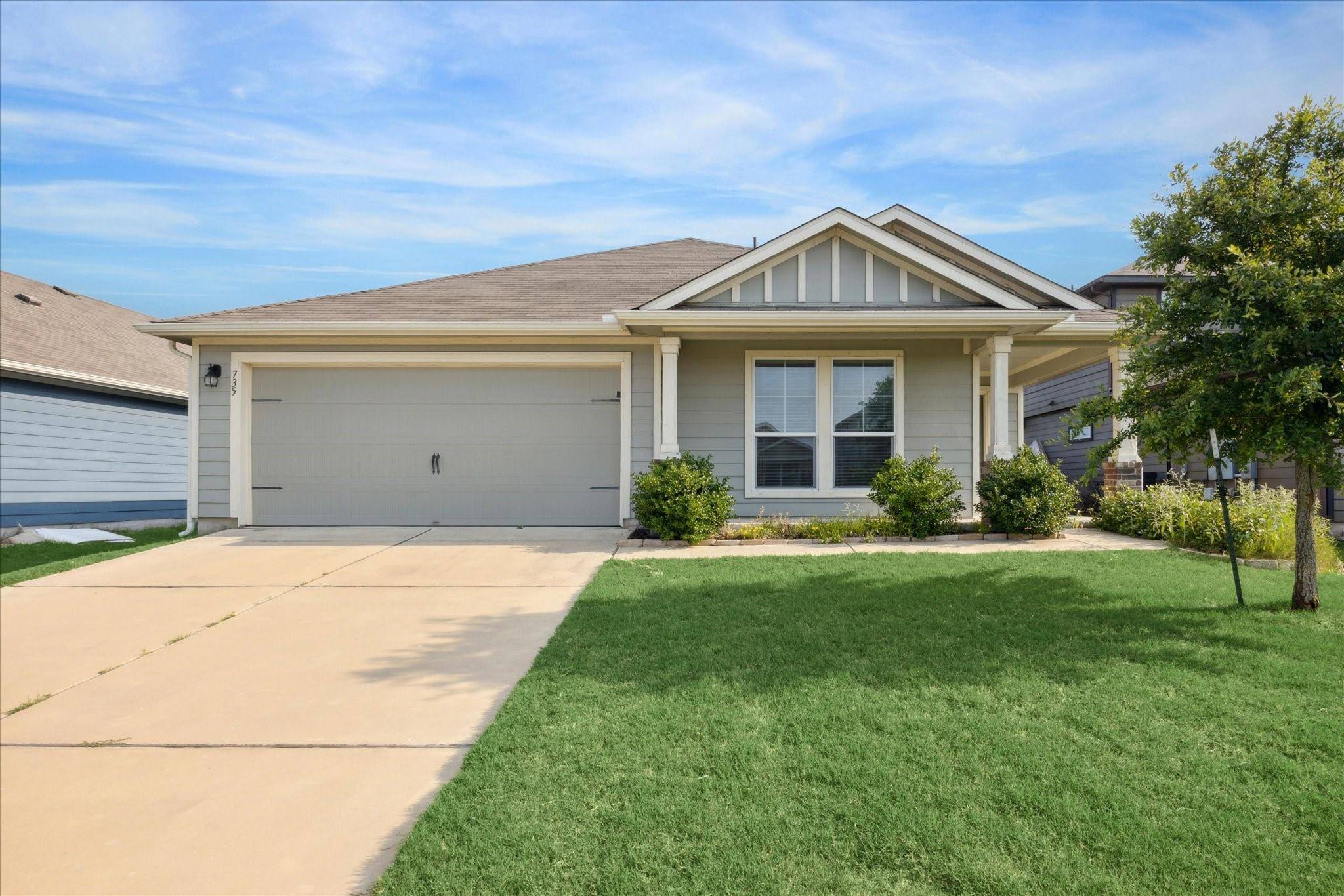 735 Liard River RD, Hutto, TX 78634