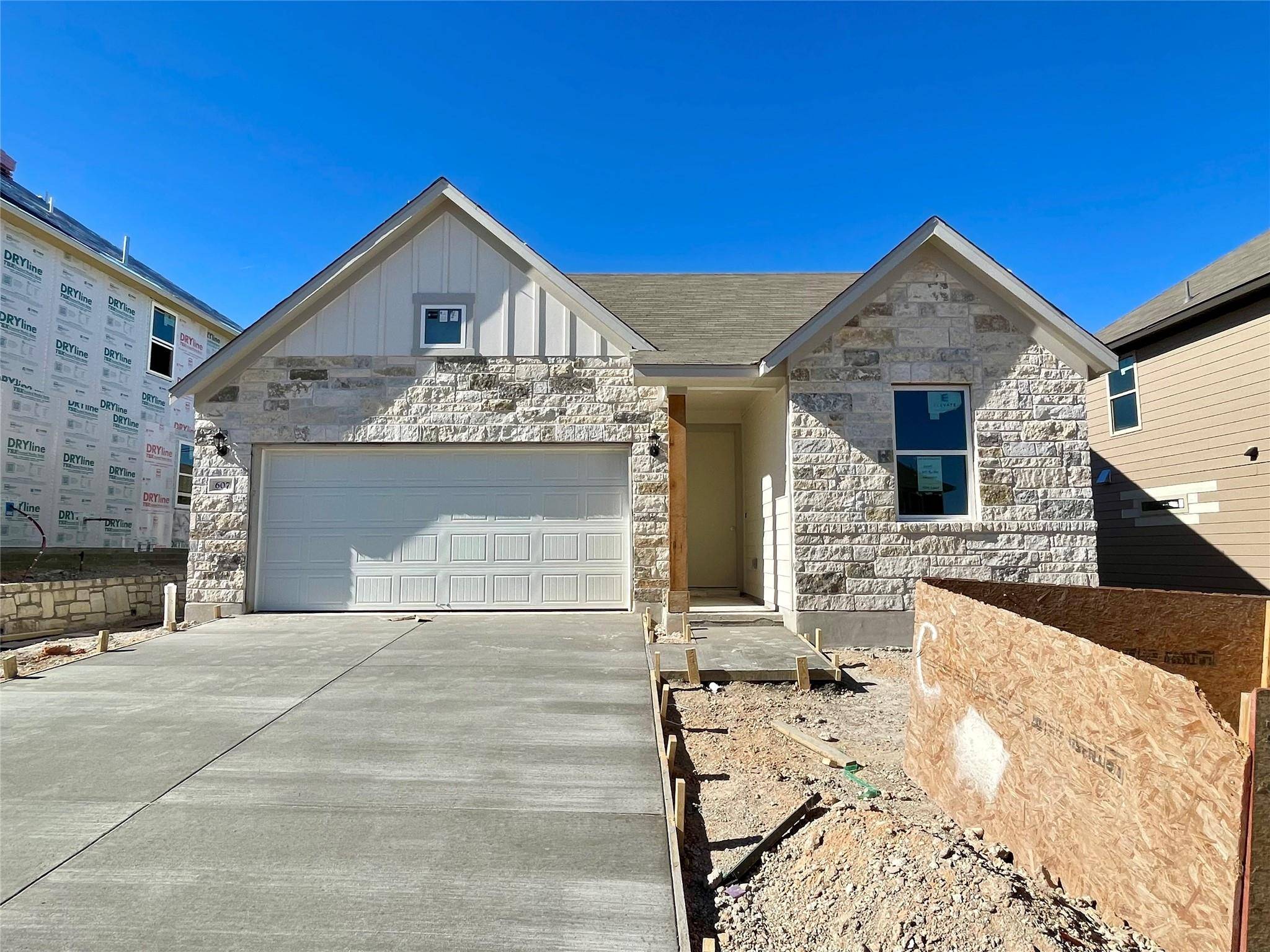 607 Palo Brea LOOP, Hutto, TX 78634