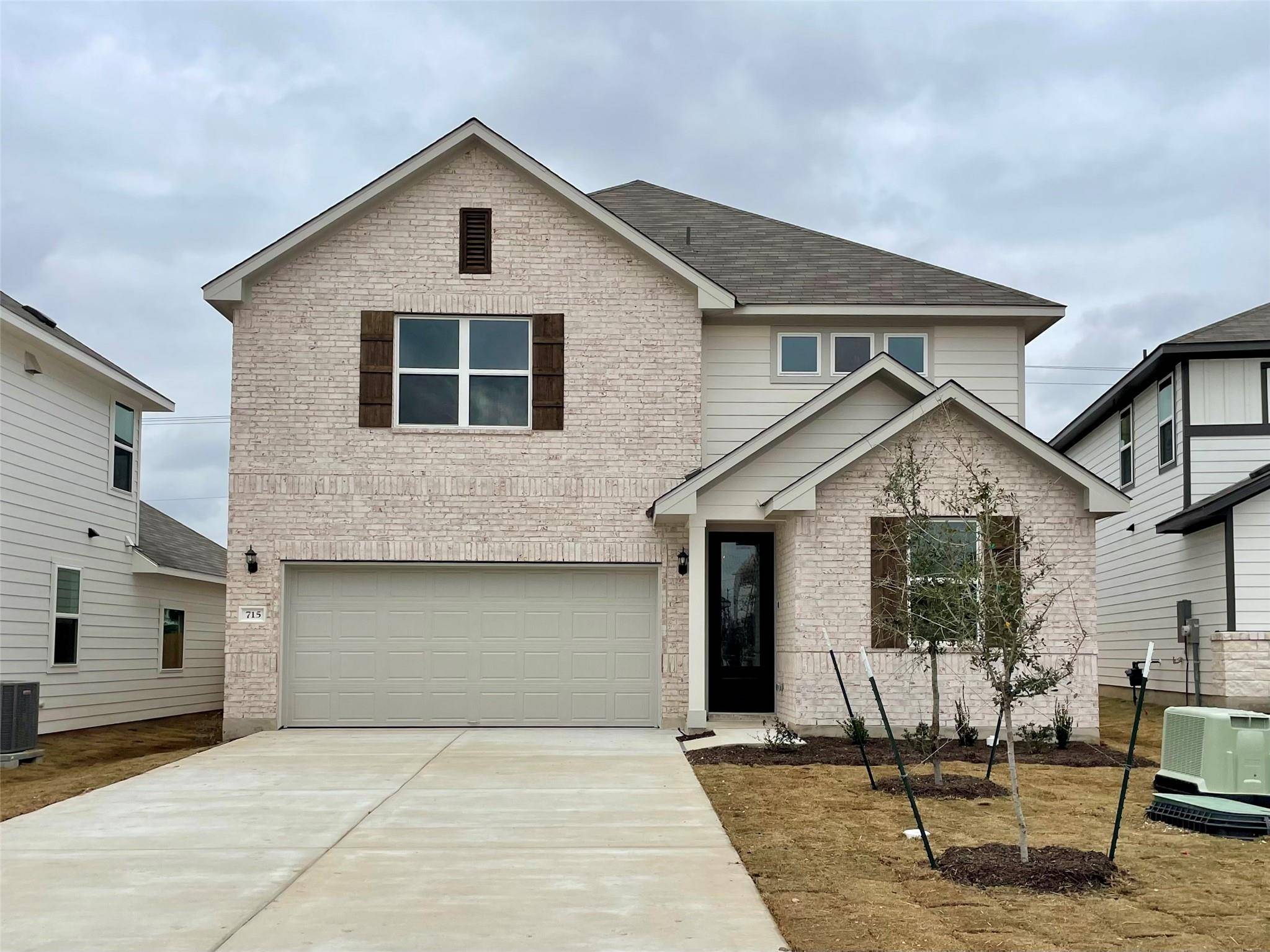 715 Palo Brea LOOP, Hutto, TX 78634