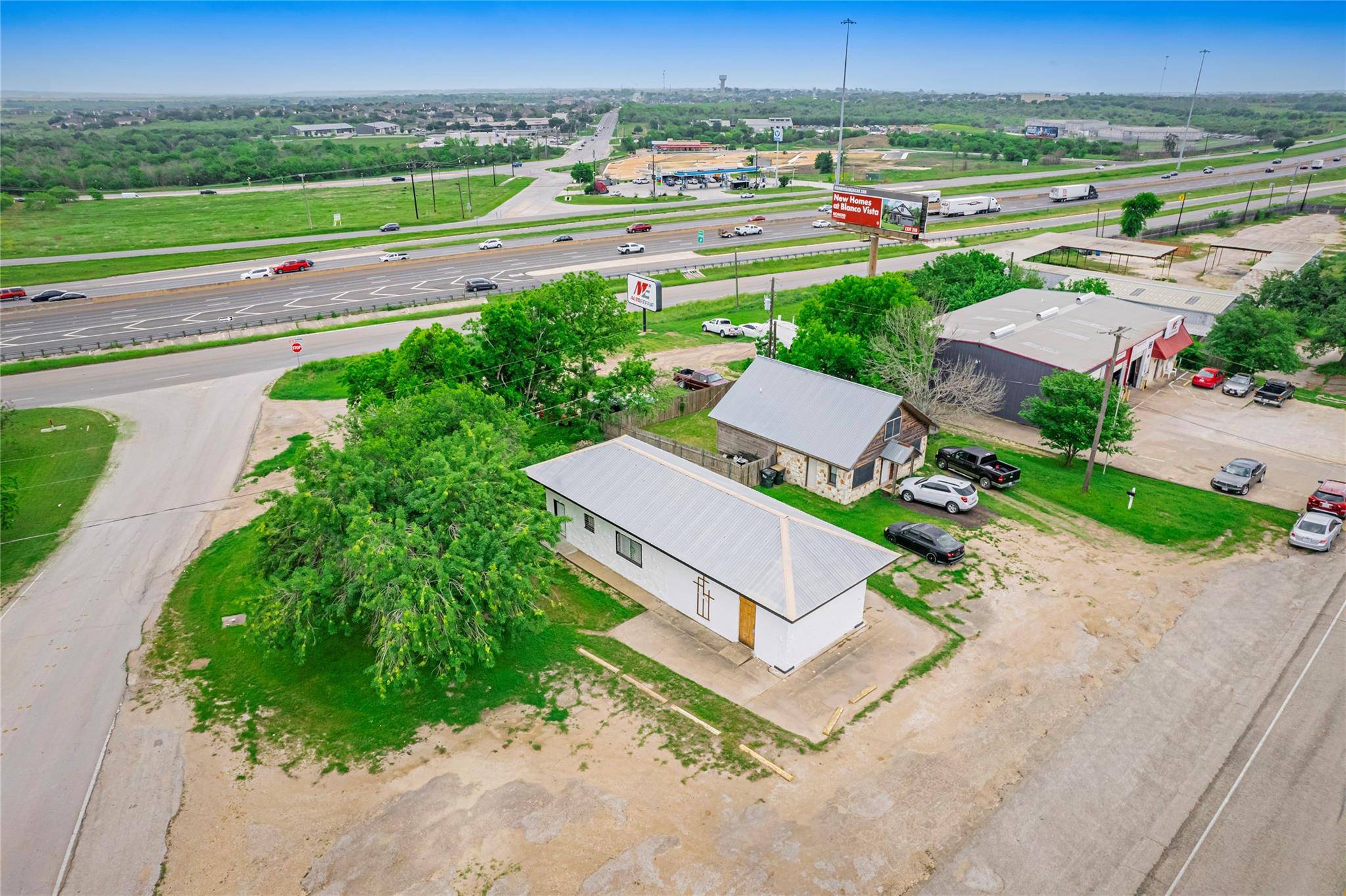 501 S US 81 HWY, Kyle, TX 78640