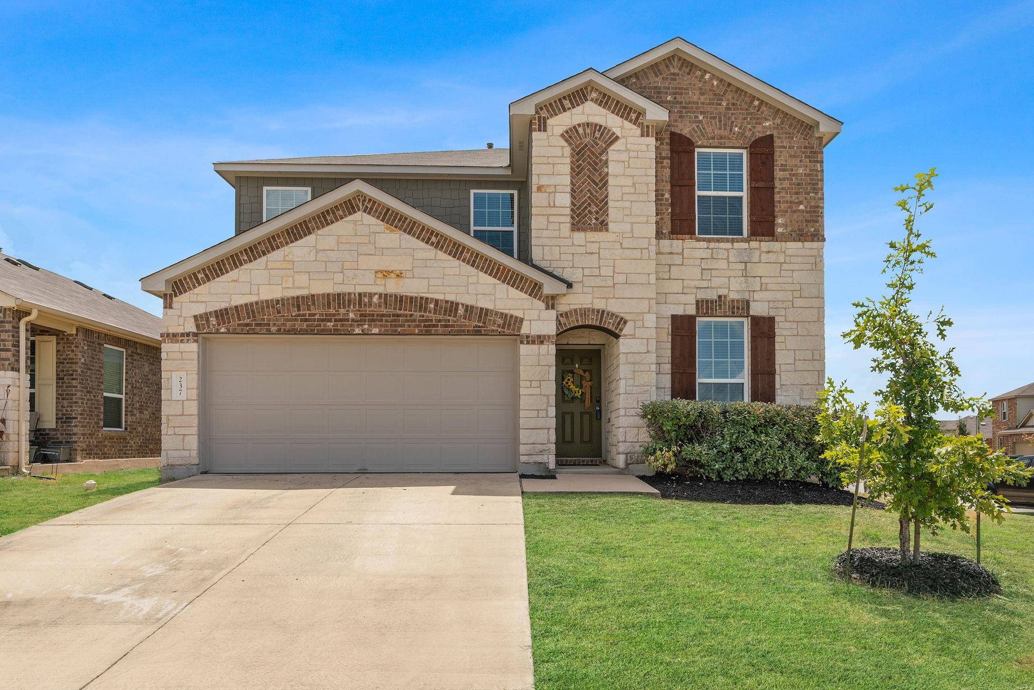 237 Palm DR, Buda, TX 78610