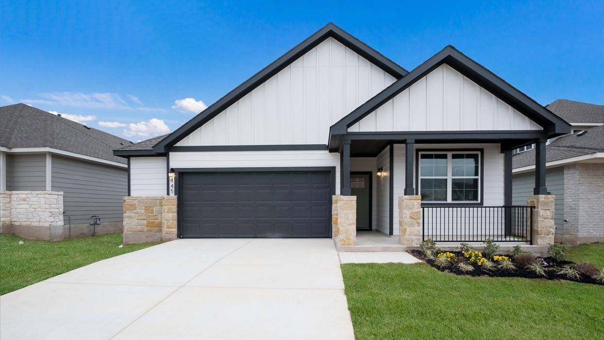 365 Brooks Ranch DR, Kyle, TX 78640