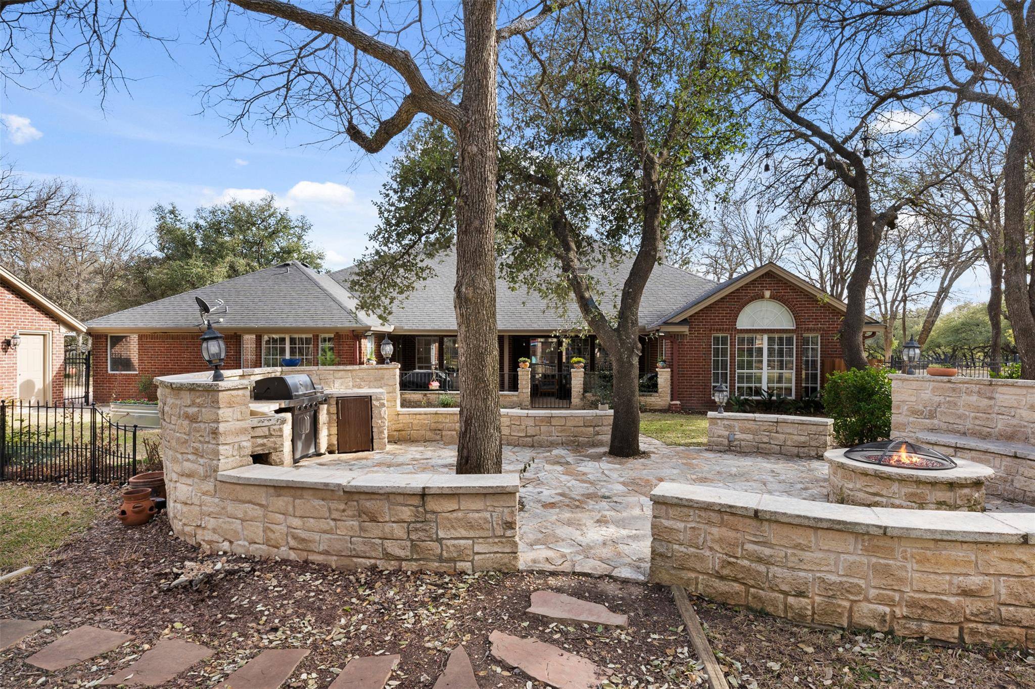 517 Riverwood DR, Belton, TX 76513