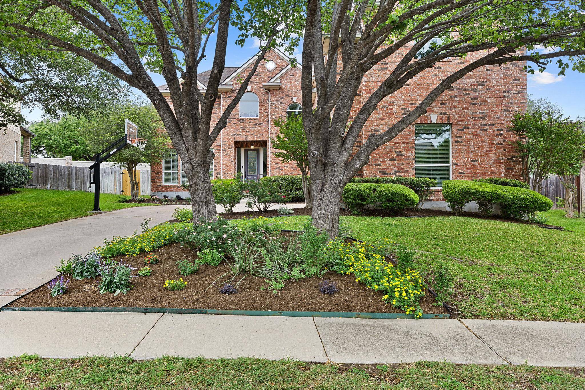 1914 Mulligan DR, Round Rock, TX 78664