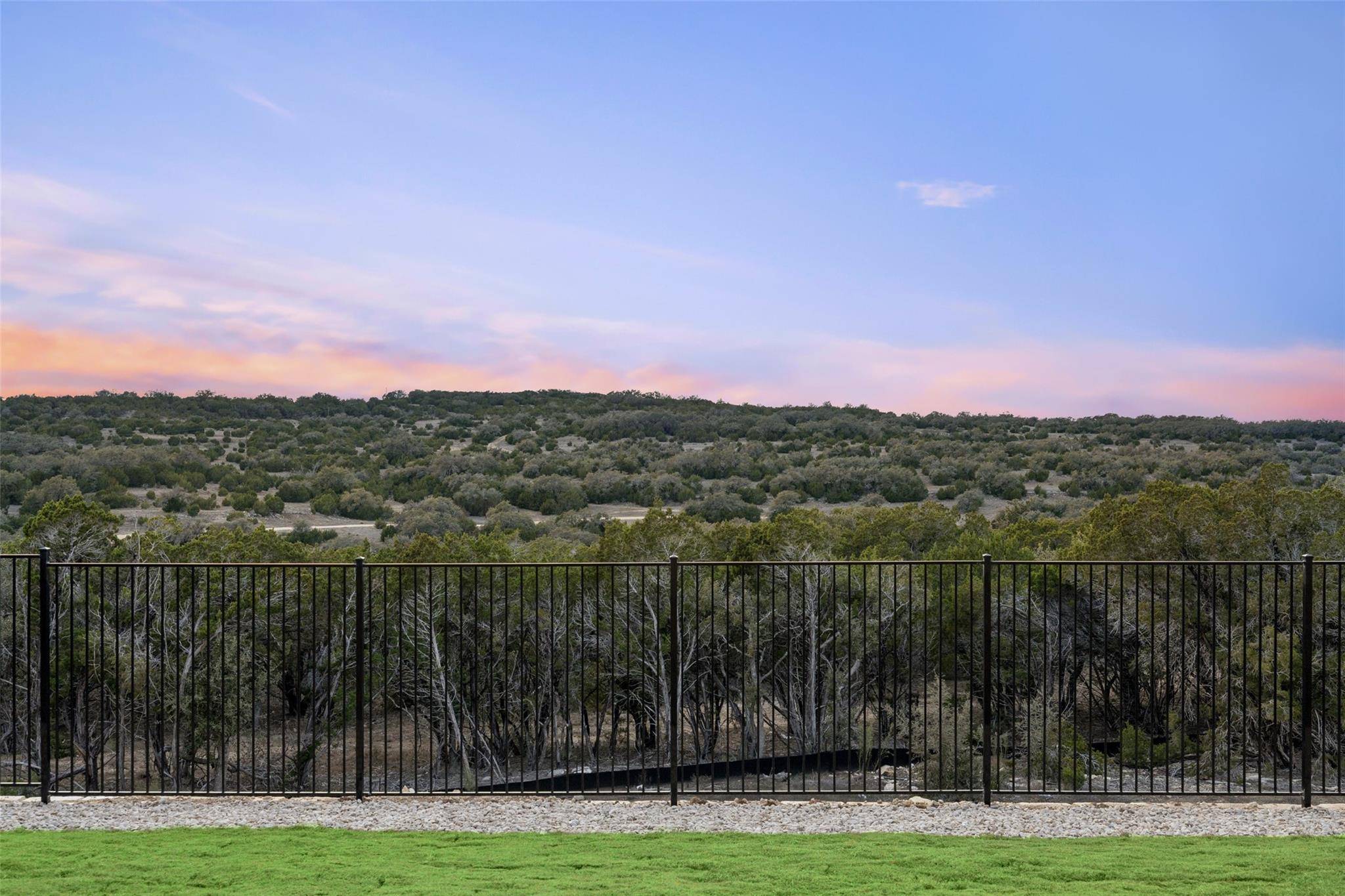 6720 Cliff Rose DR, Spicewood, TX 78669