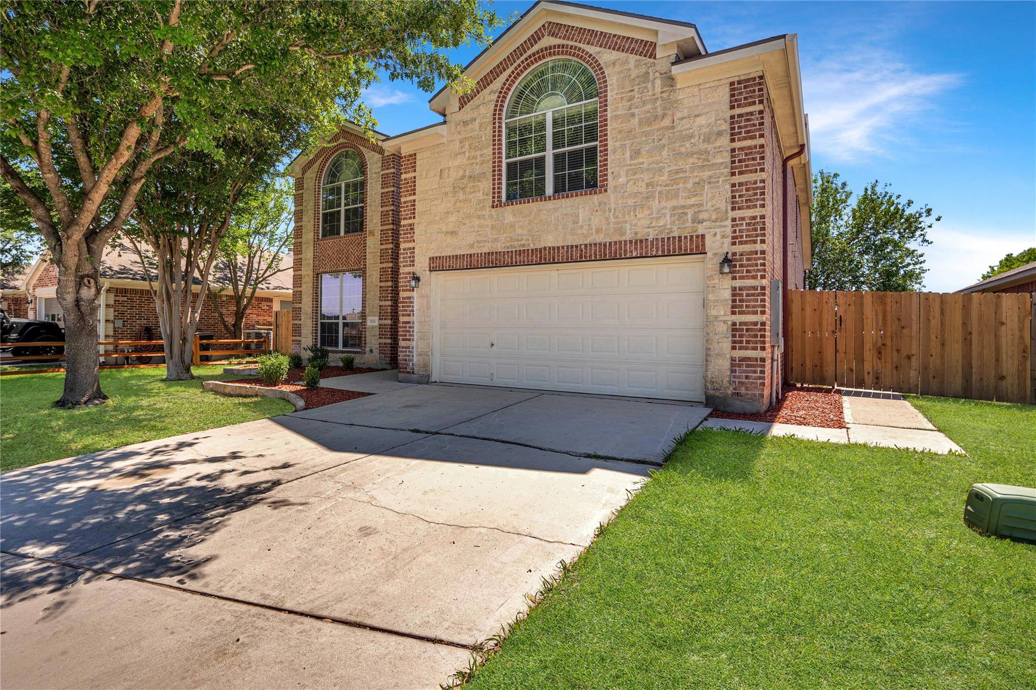 1155 Woodlands DR, Kyle, TX 78640