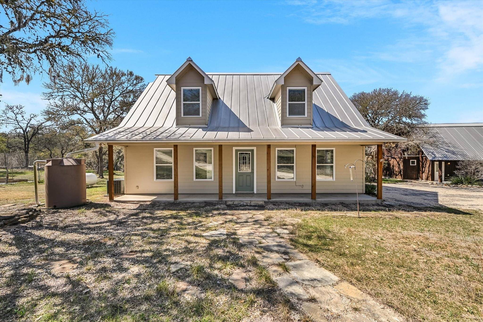 332 Booth DR, San Marcos, TX 78666