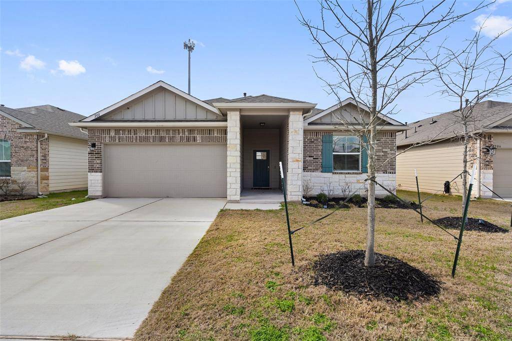208 Baron Creek TRL, Bastrop, TX 78602