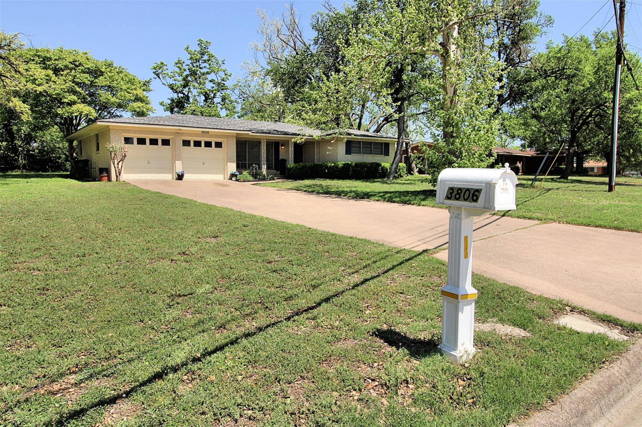 3806 Brooklawn DR, Temple, TX 76502