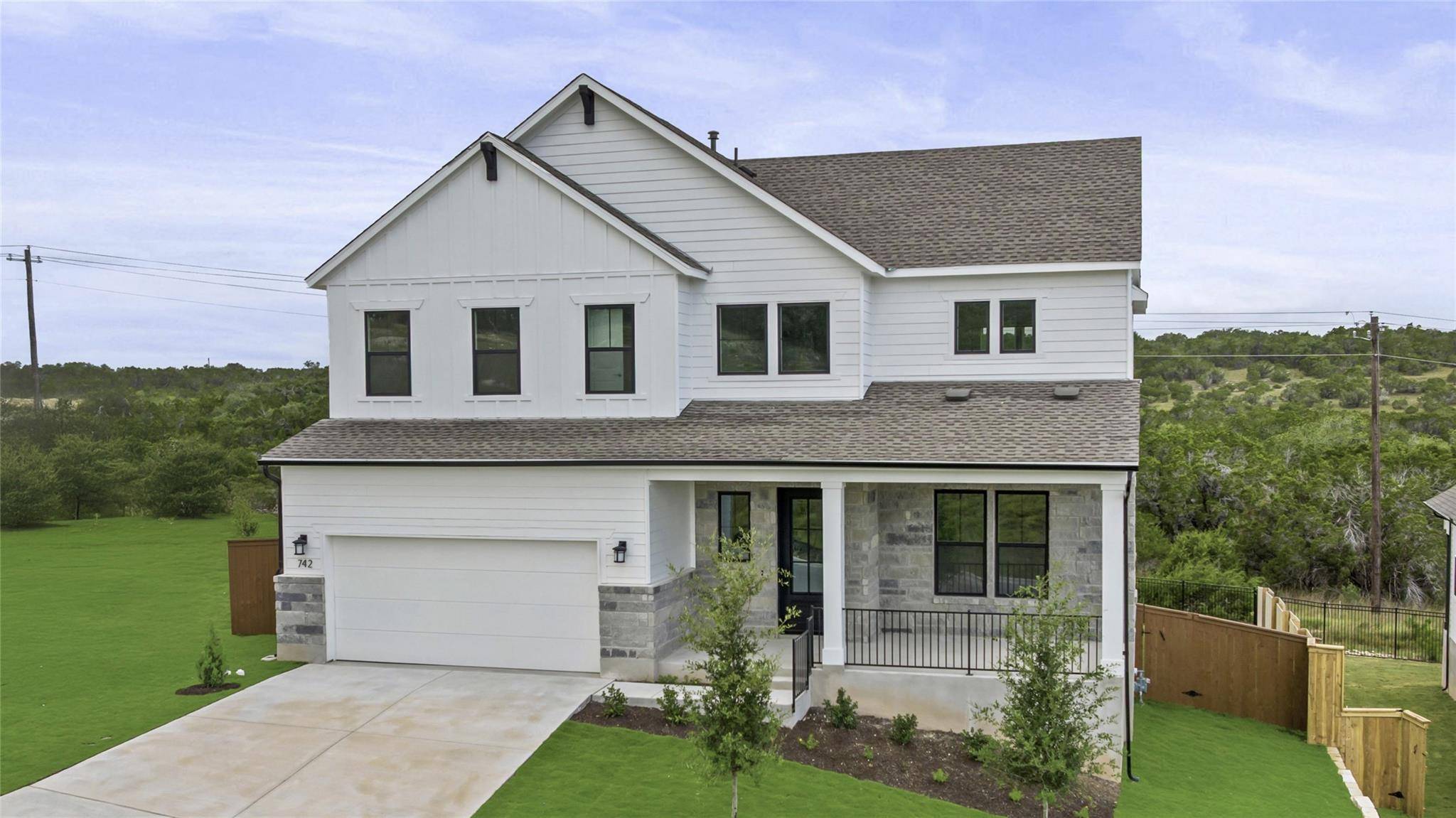 742 Iron Willow LOOP, Dripping Springs, TX 78620