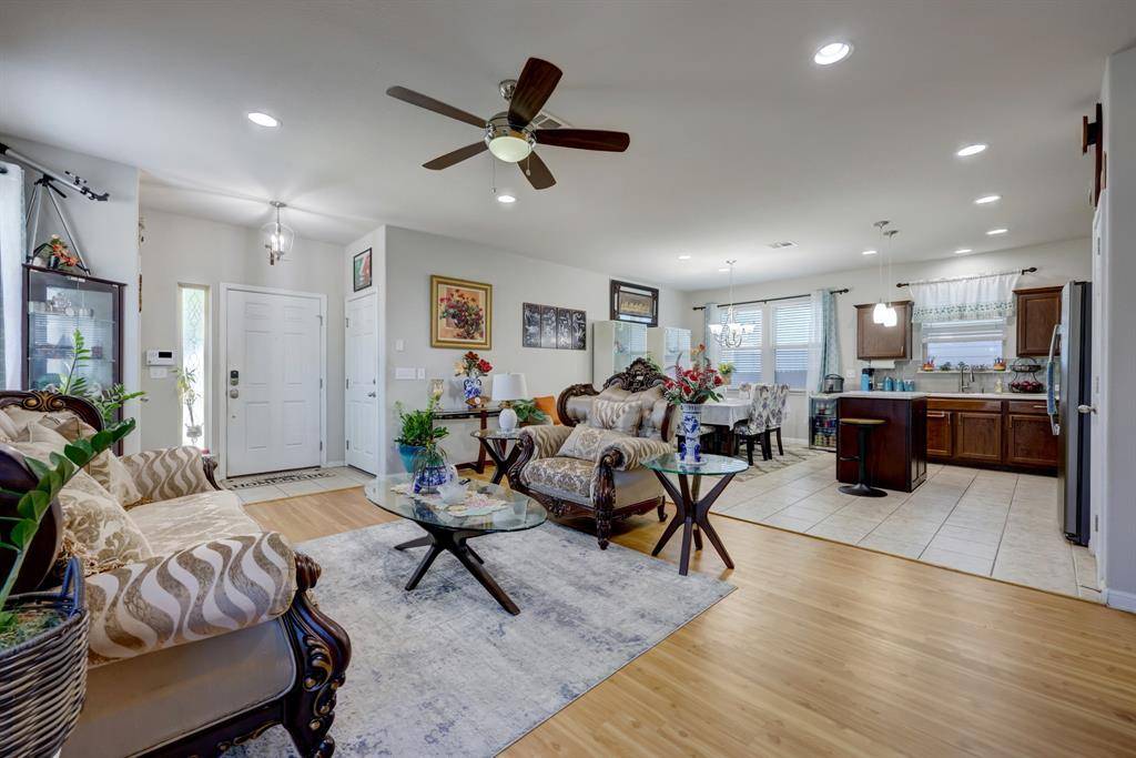 108 Pearl WAY, Buda, TX 78610