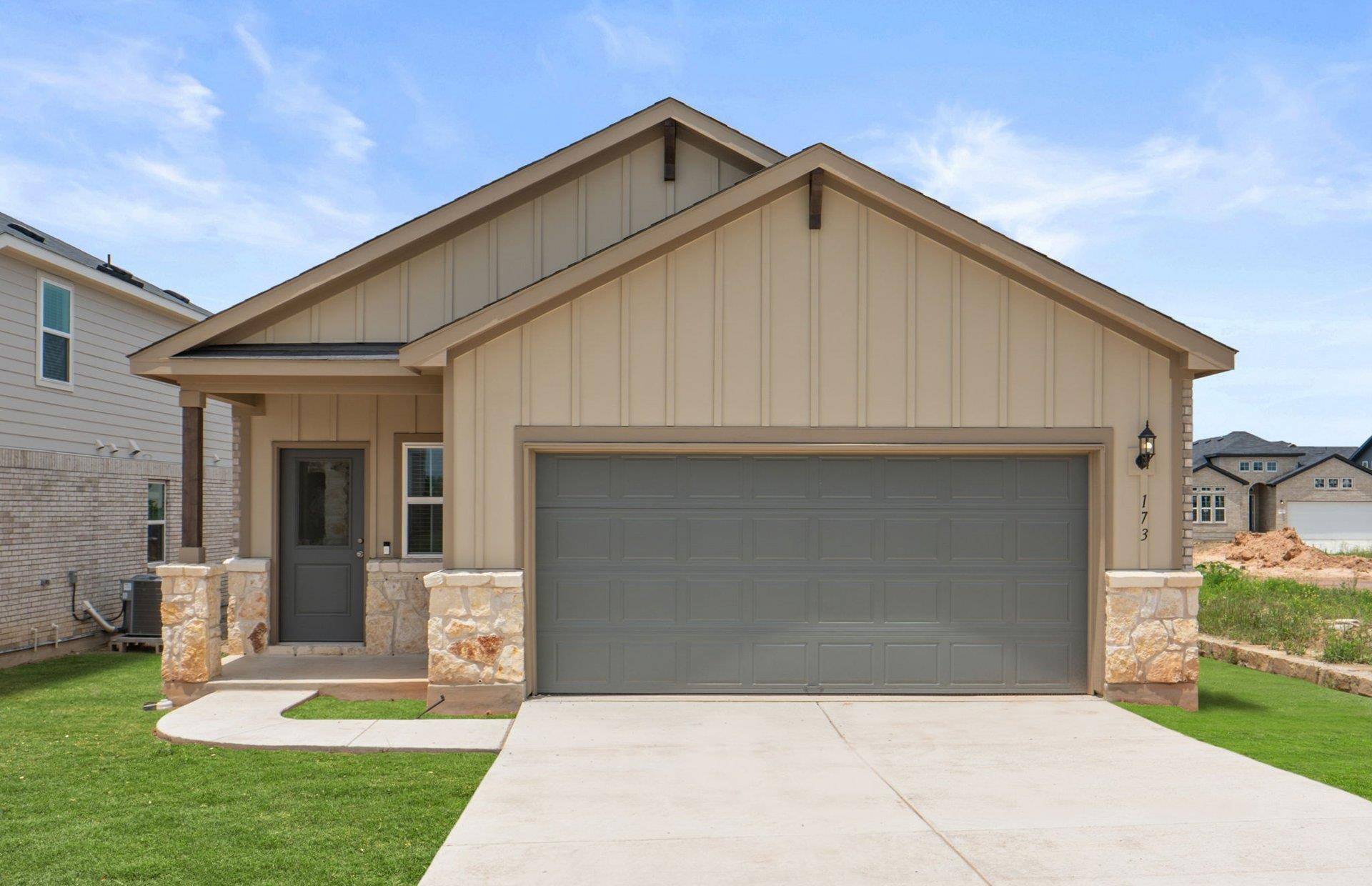 173 Golden Bell WAY, Buda, TX 78610