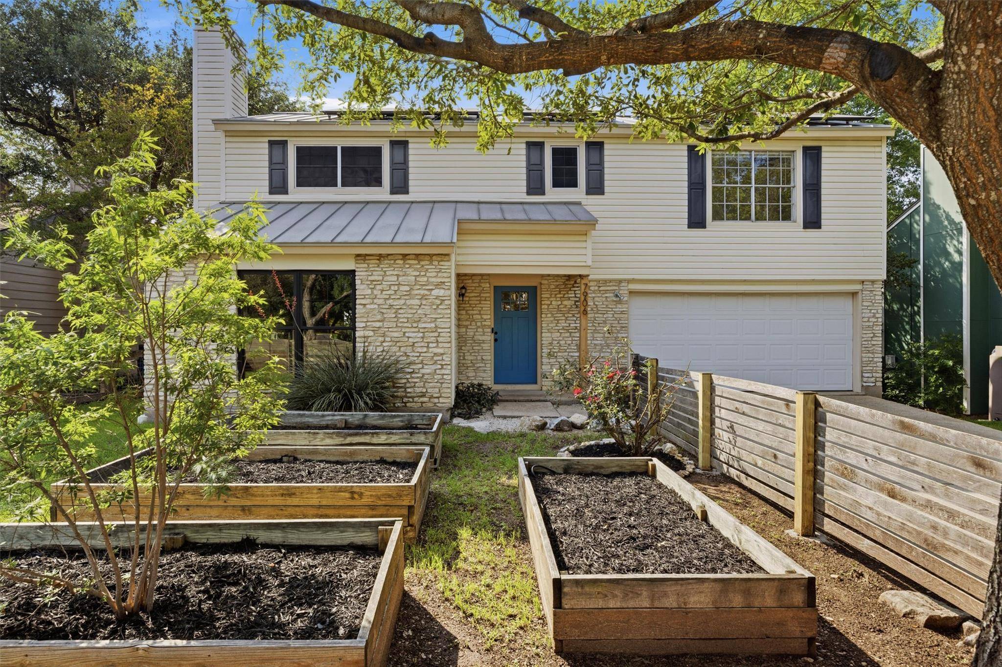7906 Evaline LN, Austin, TX 78745