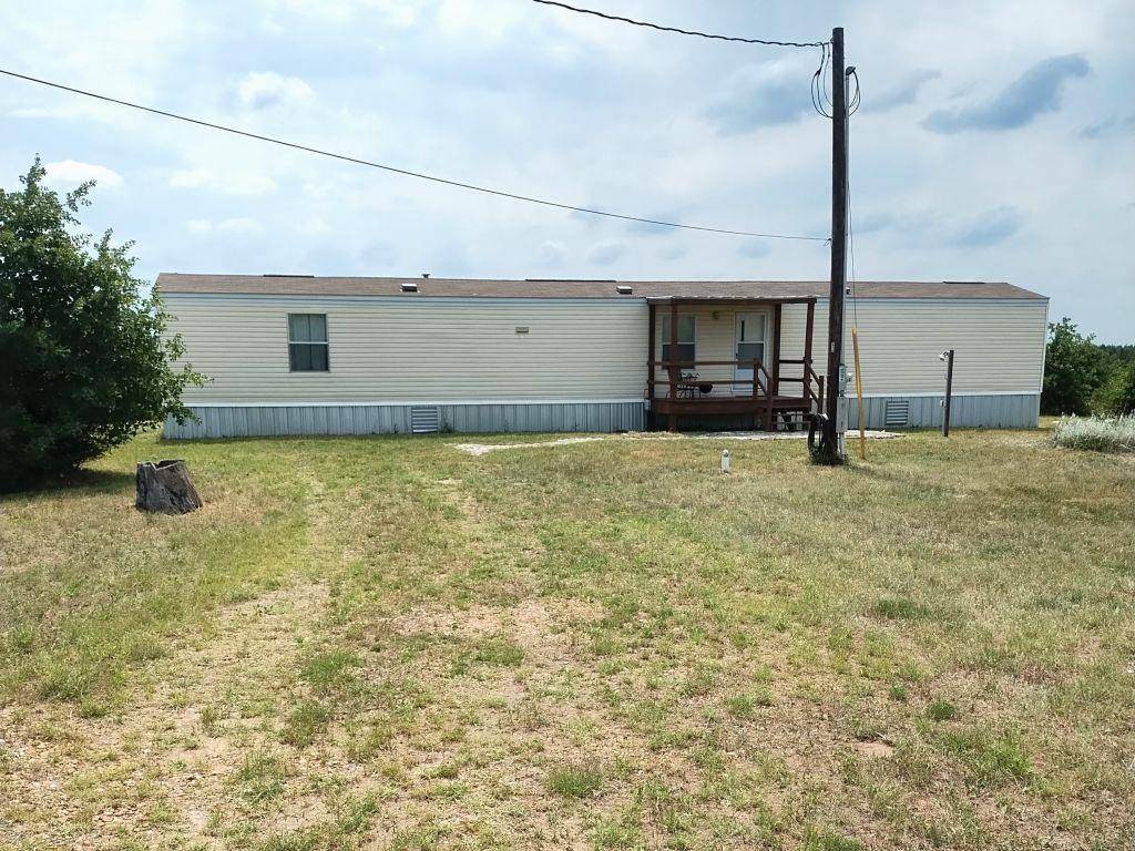 538 Cottletown RD, Smithville, TX 78957