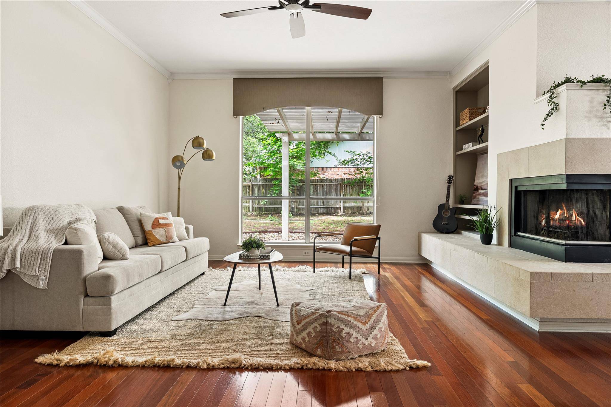 7124 Quimper LN, Austin, TX 78749