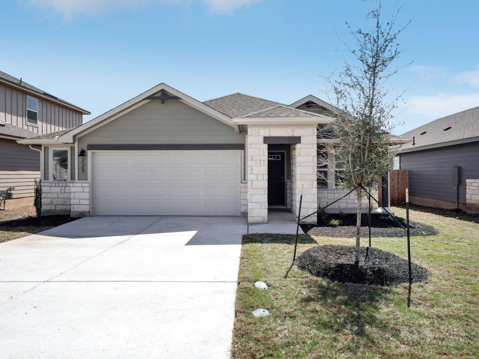 225 Granite Dome DR, Kyle, TX 78640