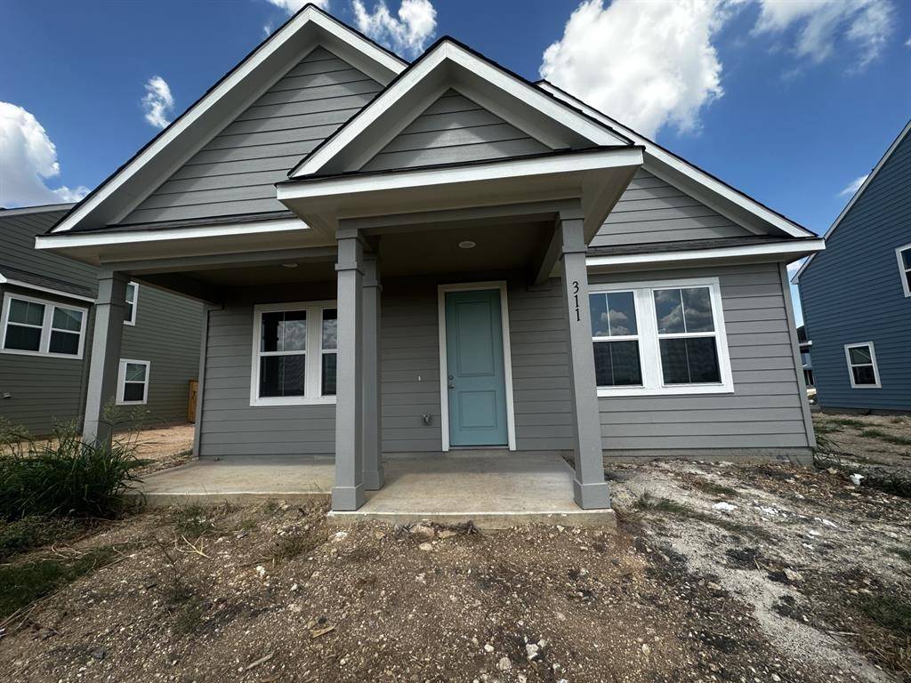 311 Cherry Blossom LN, Taylor, TX 76574
