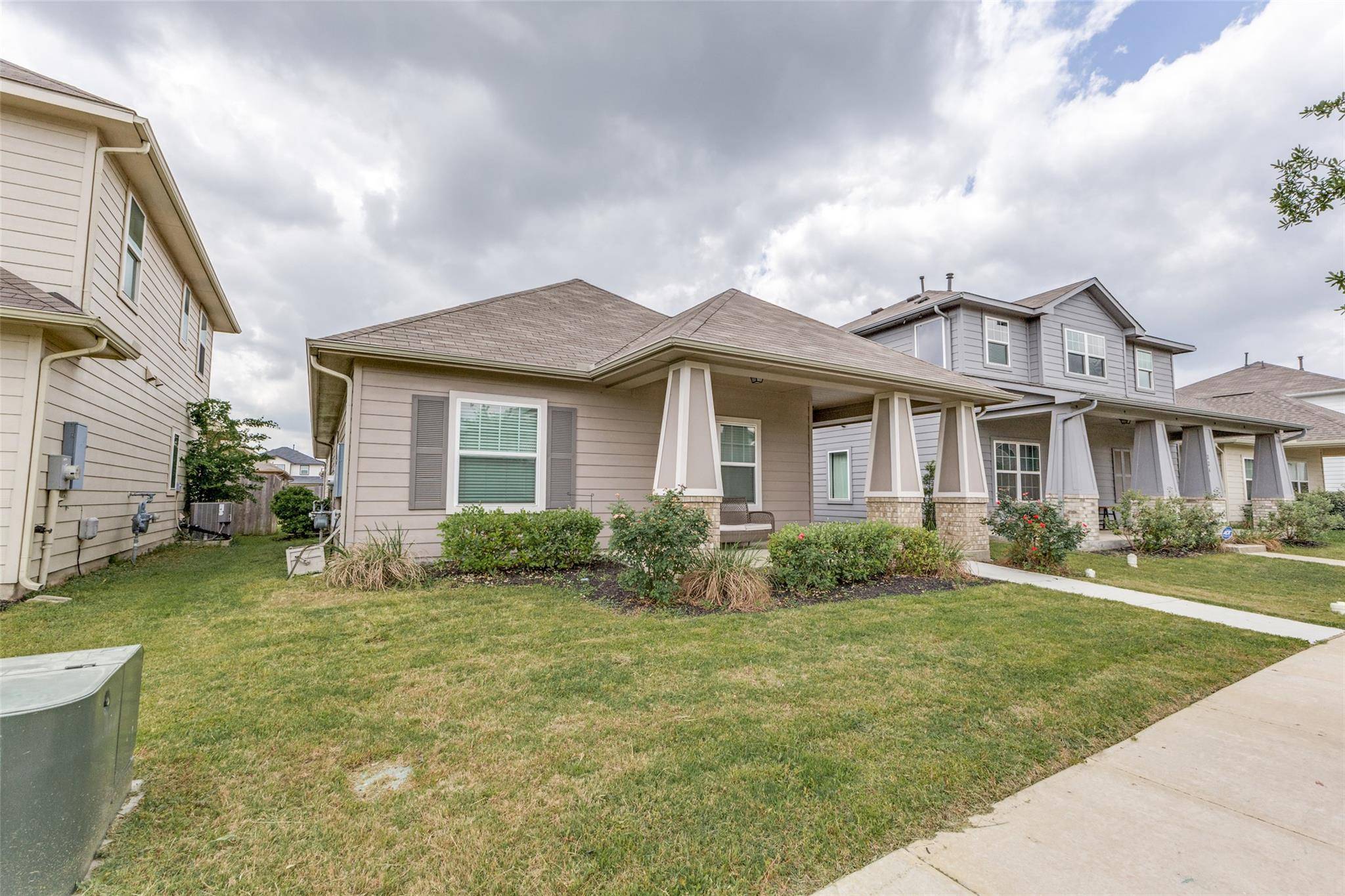 226 Bent Creek DR, Hutto, TX 78634