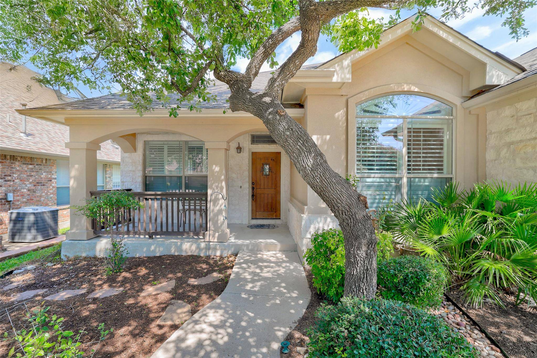 917 Heritage Oaks BND, Georgetown, TX 78633