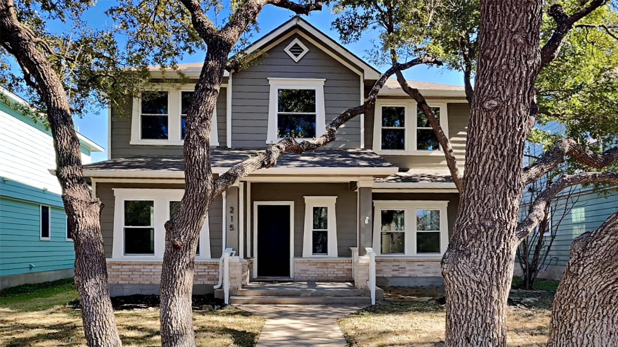 215 N Lynnwood TRL, Cedar Park, TX 78613