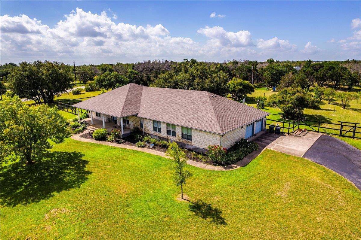 264 N Showhorse DR, Liberty Hill, TX 78642