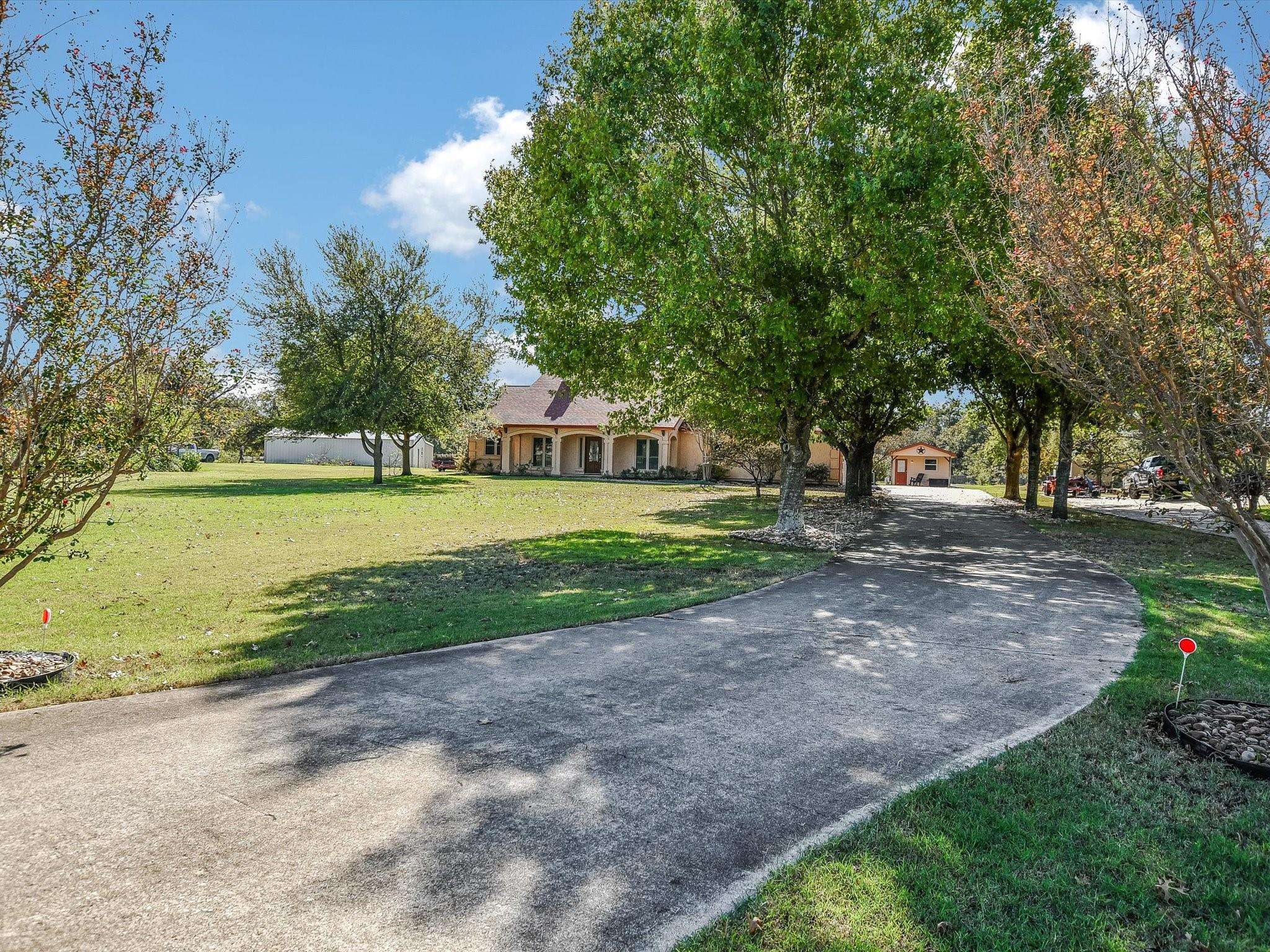 162 Brushy Creek TRL, Hutto, TX 78634