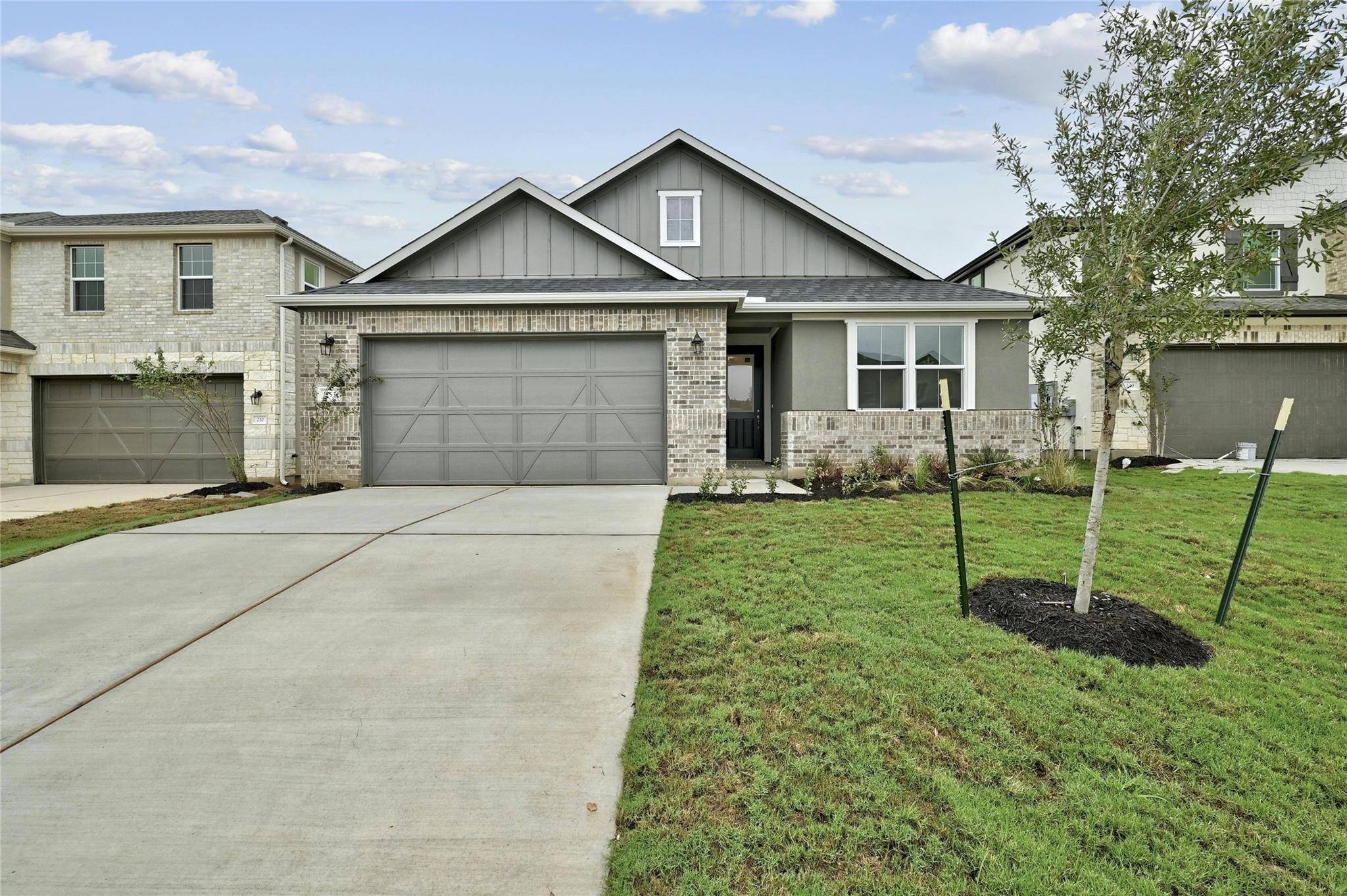 253 Torchwood DR, Marble Falls, TX 78654