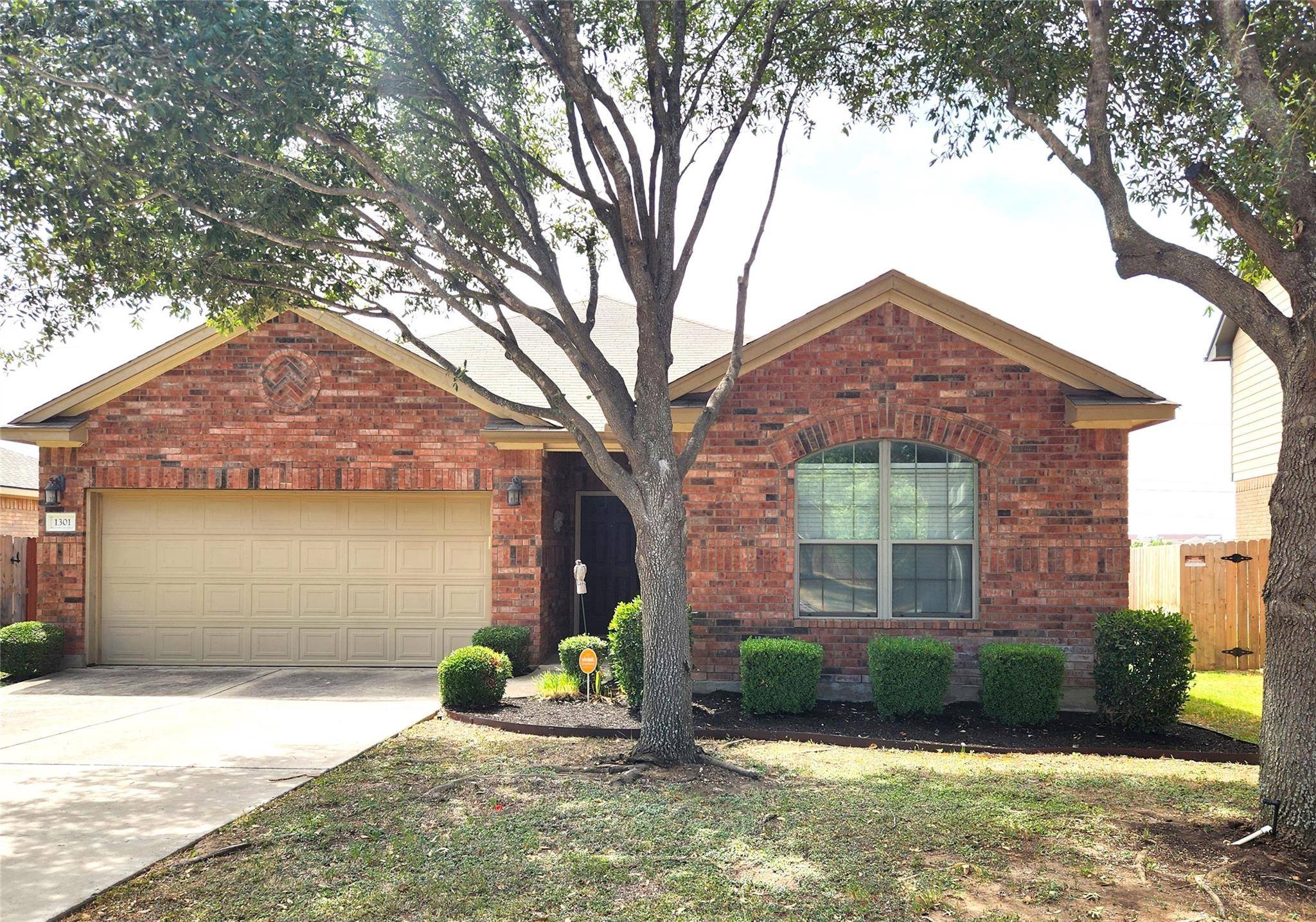 1301 Grande Mesa DR, Georgetown, TX 78626