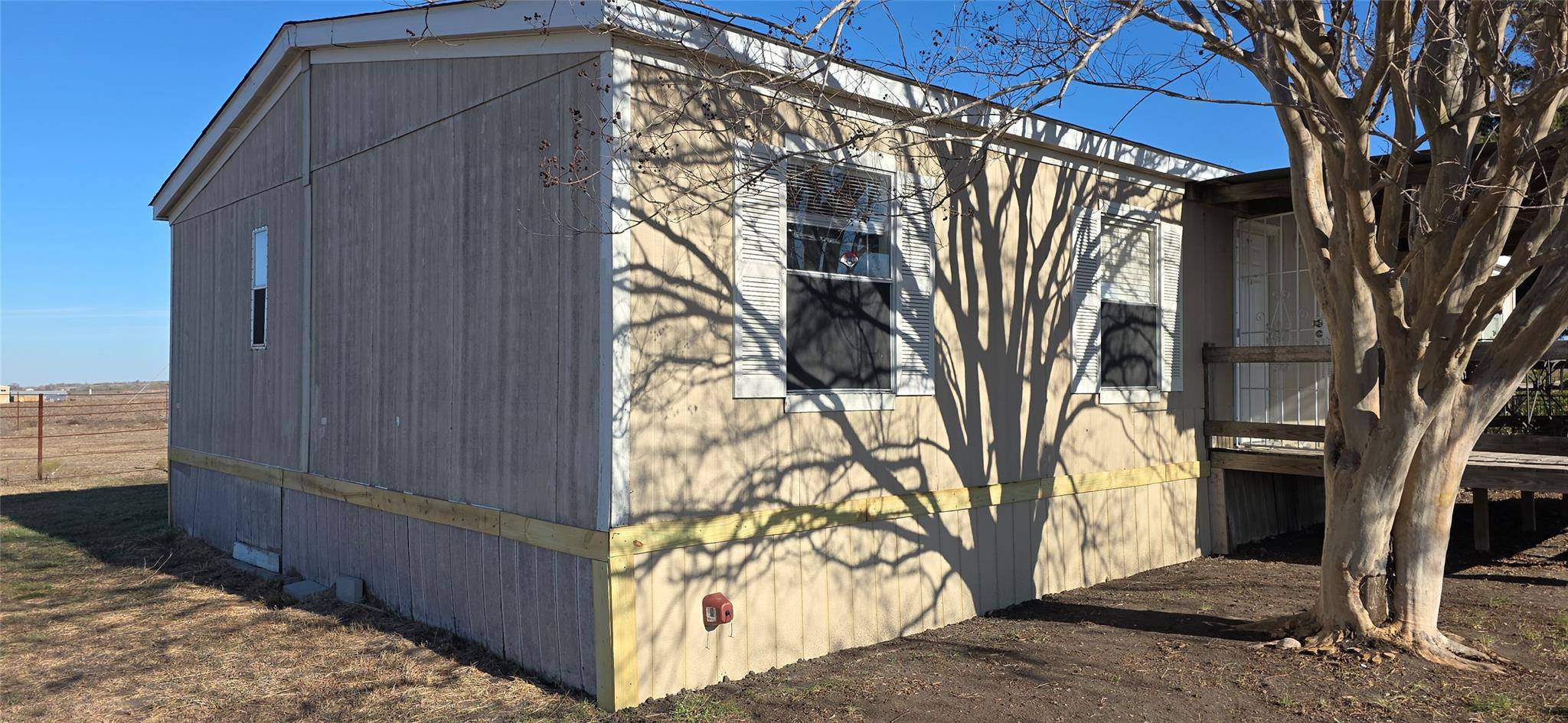 9338 E San Marcos HWY, Fentress, TX 78622