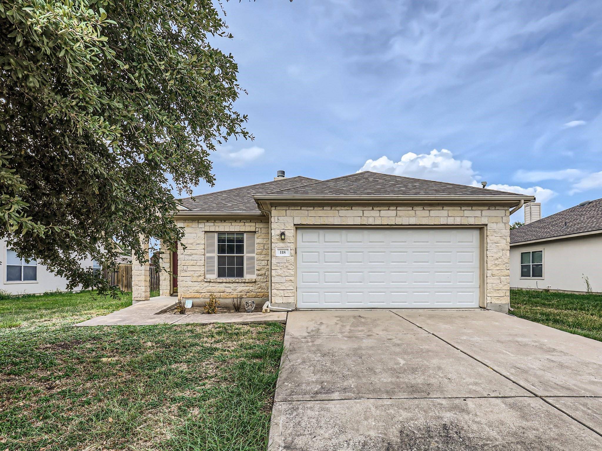 118 Flinn ST, Hutto, TX 78634